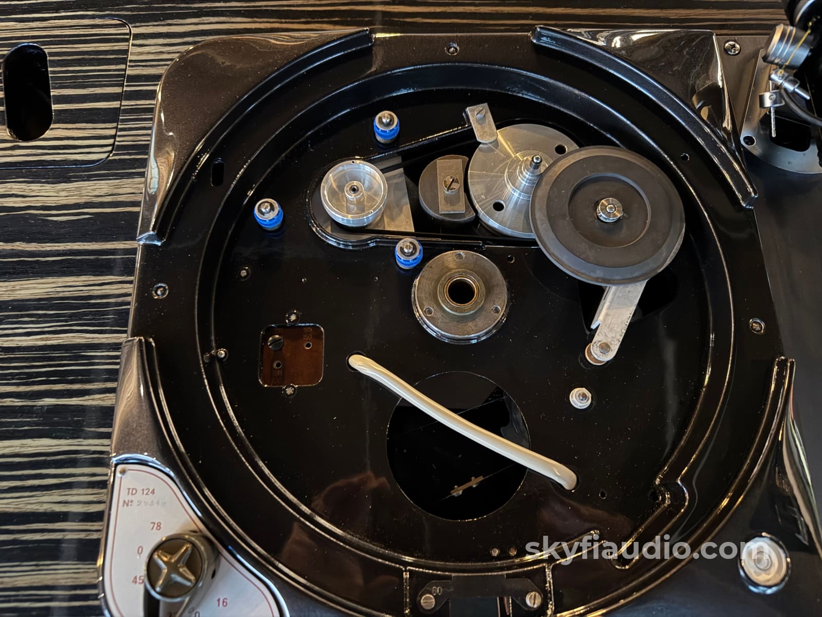 Custom Thorens TD124 Turntable w/ Graham Engineering Tonearm + New Hana MH Turntable