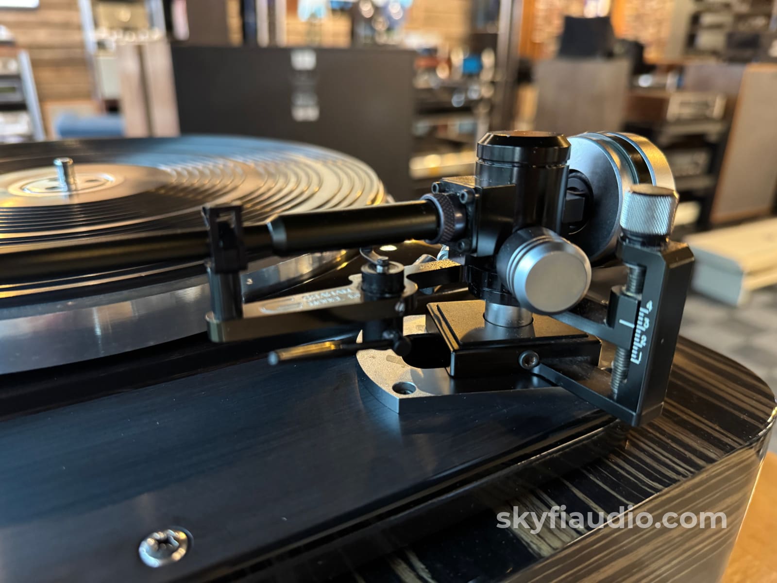 Custom Thorens TD124 Turntable w/ Graham Engineering Tonearm + New Hana MH Turntable