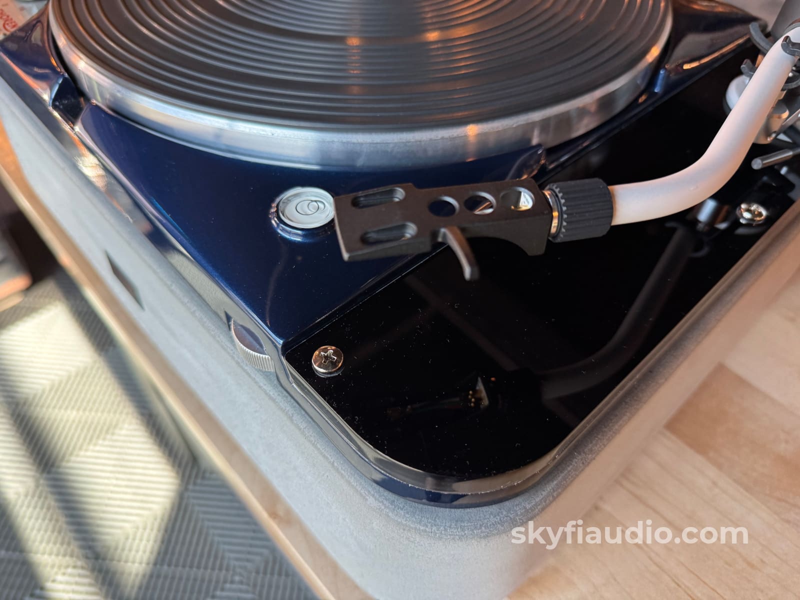 Thorens TD-124 Turntable W/ - Concrete Plinth and New Lyra Delos MC Phono Cartridge Turntable