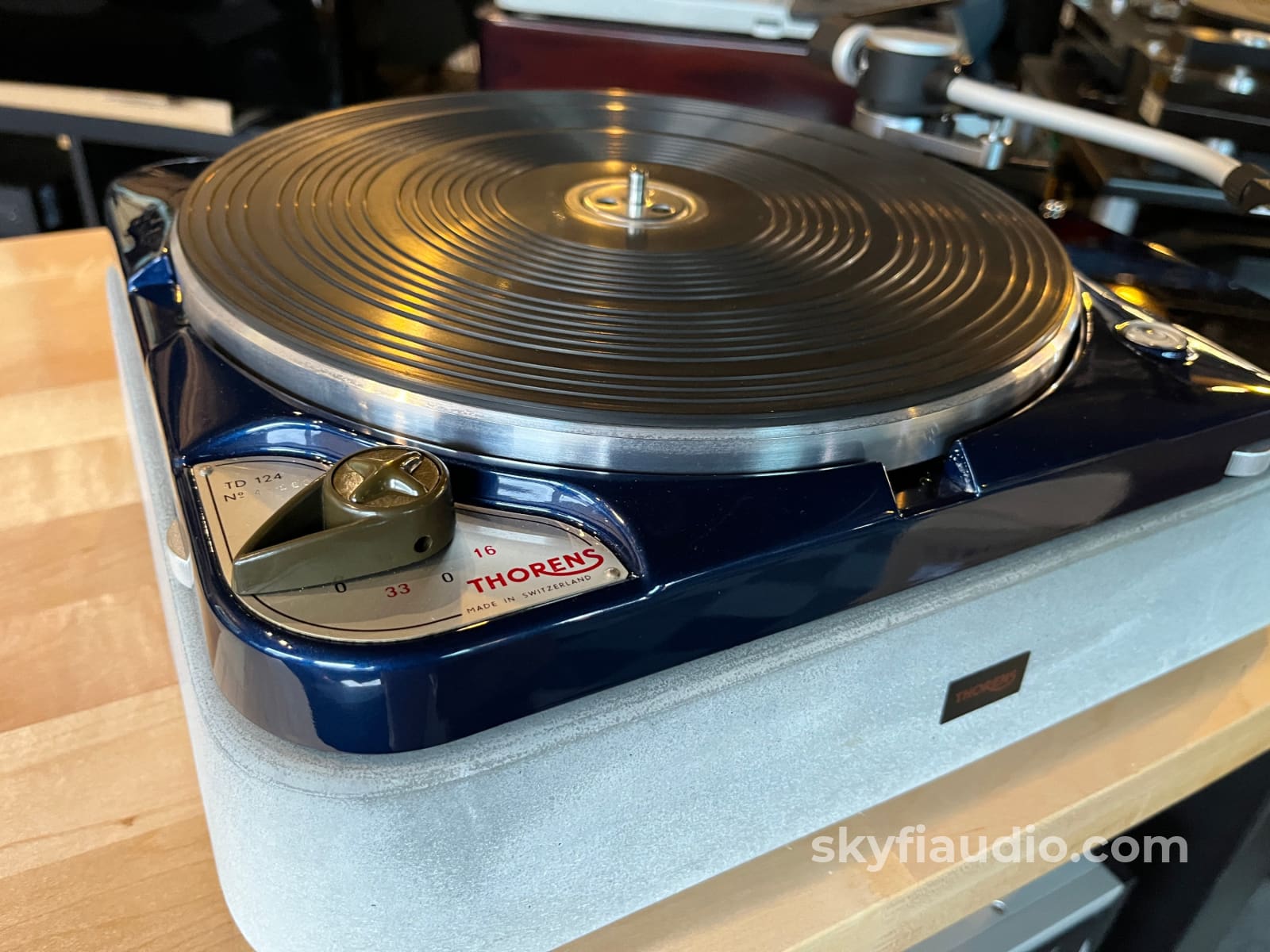Thorens TD-124 Turntable W/ - Concrete Plinth and New Lyra Delos MC Phono Cartridge Turntable