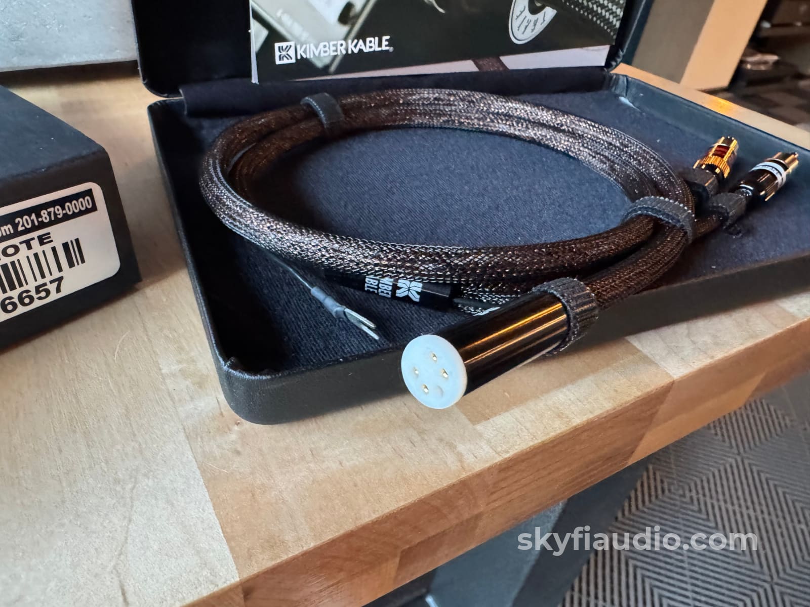 Thorens TD-124 Turntable W/ - Concrete Plinth and New Lyra Delos MC Phono Cartridge Turntable