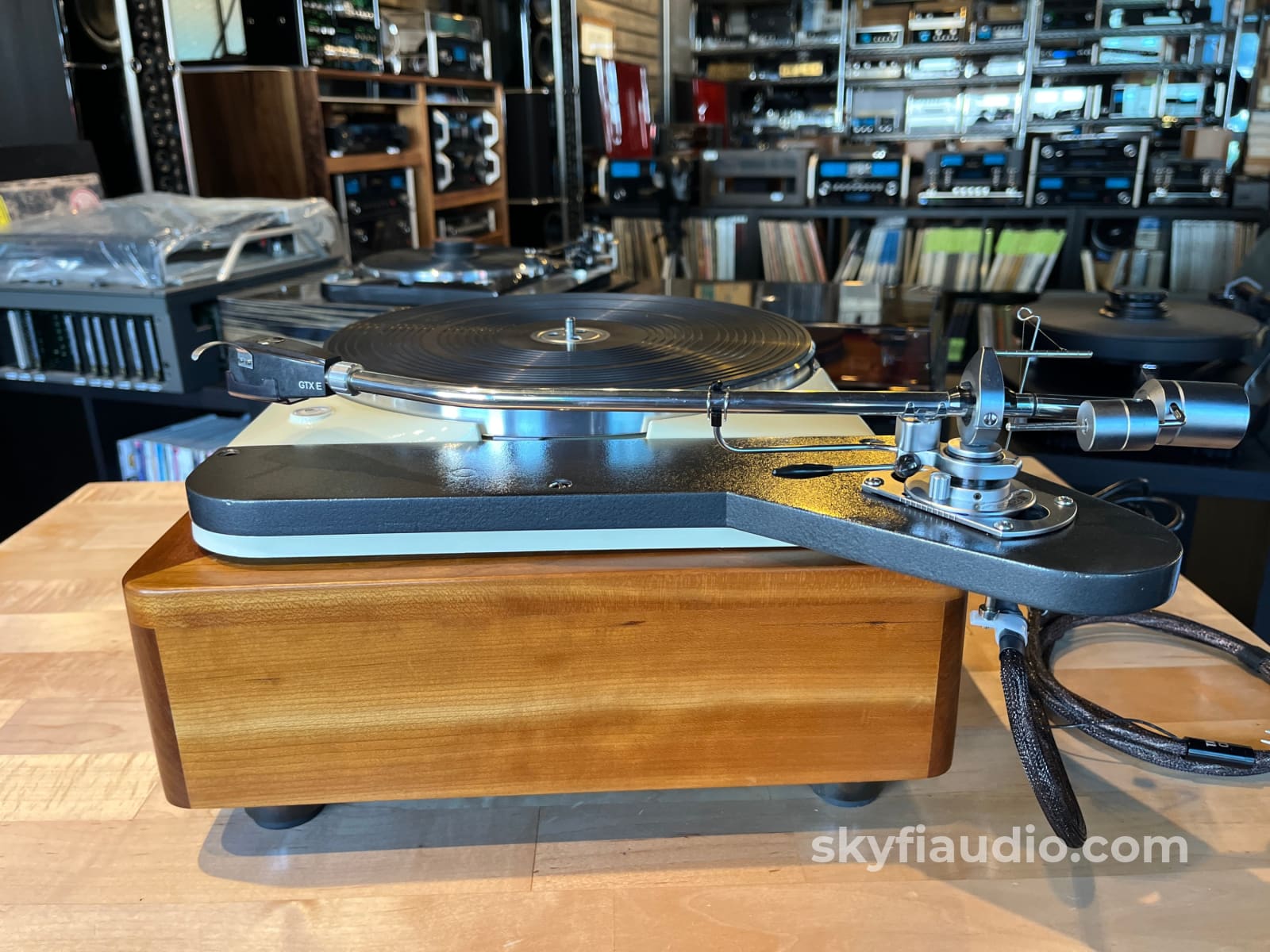 Thorens TD-124 Turntable W/ SME Arm and Ortofon GTX E SPU Cartridge - Custom Solid Wood Plinth - Turntable