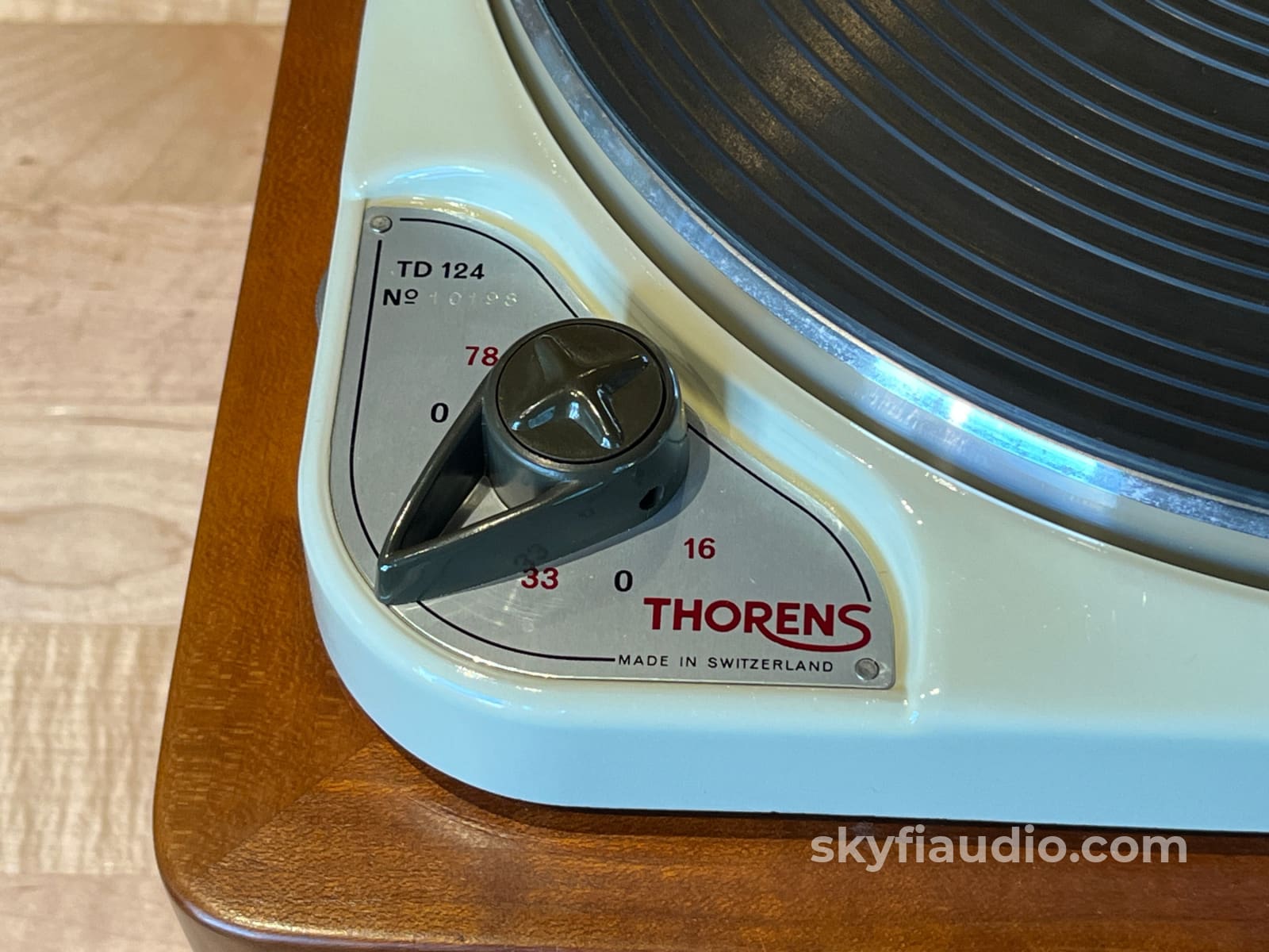 Thorens TD-124 Turntable W/ SME Arm and Ortofon GTX E SPU Cartridge - Custom Solid Wood Plinth - Turntable