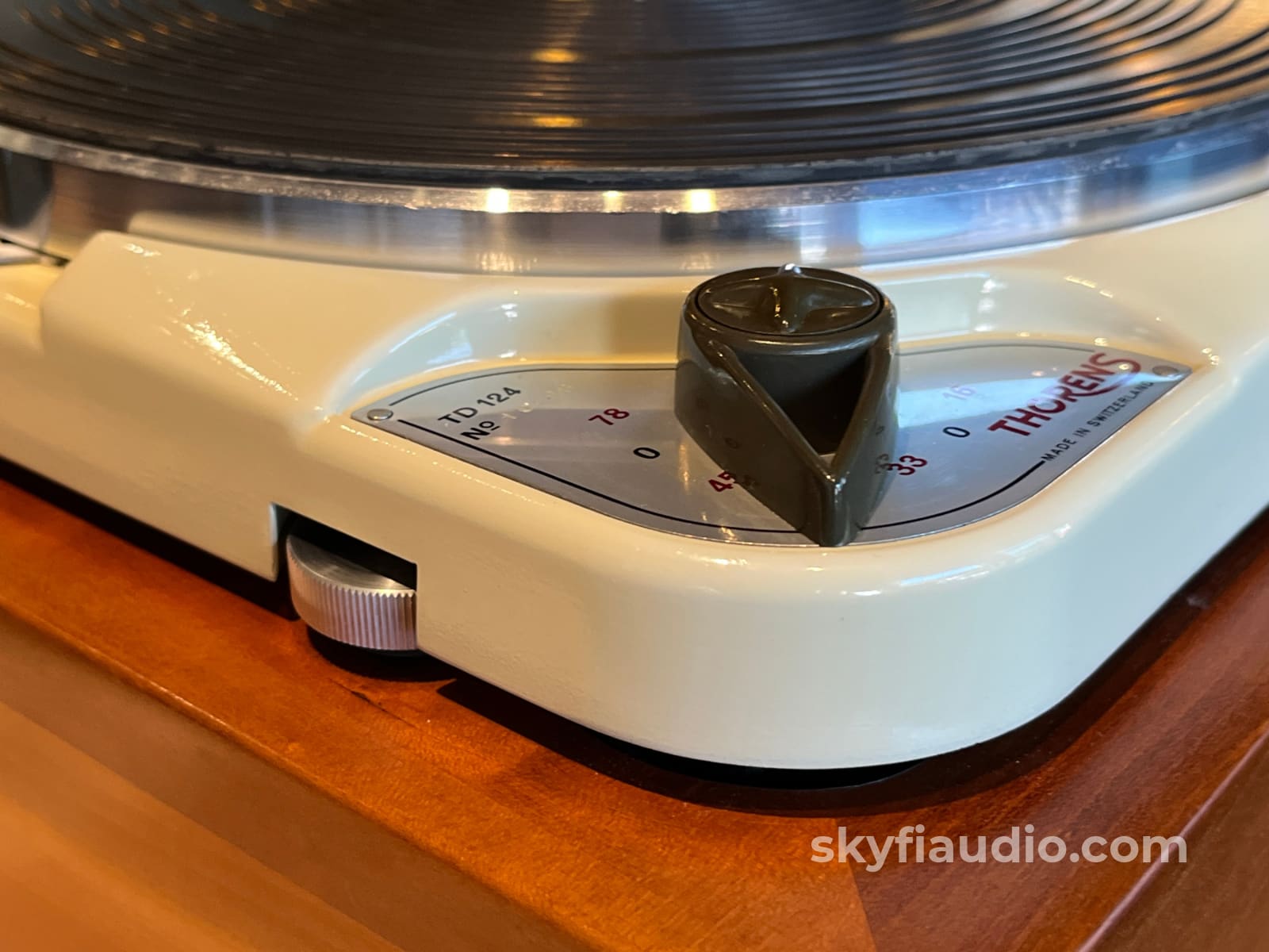Thorens TD-124 Turntable W/ SME Arm and Ortofon GTX E SPU Cartridge - Custom Solid Wood Plinth - Turntable