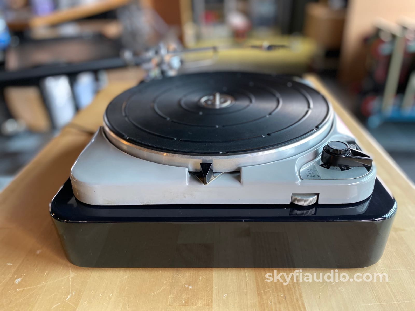 Thorens Td-124 Vintage Turntable - Skyfi Custom Build With Sme Arm And New Sumiko Accessory