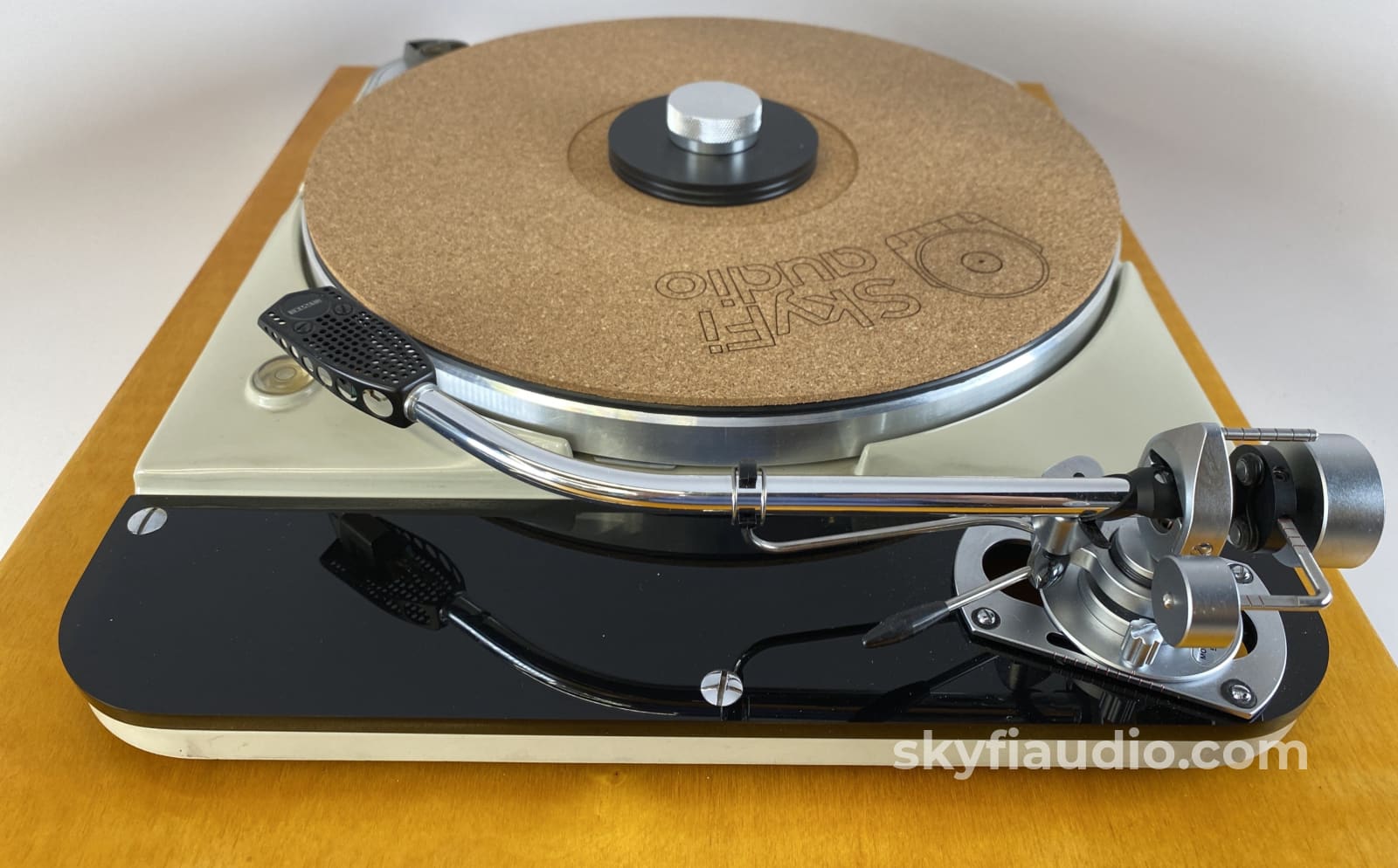 Thorens Td-124 With Custom Solid Wood Plinth And Sme3009 Tonearm Turntable