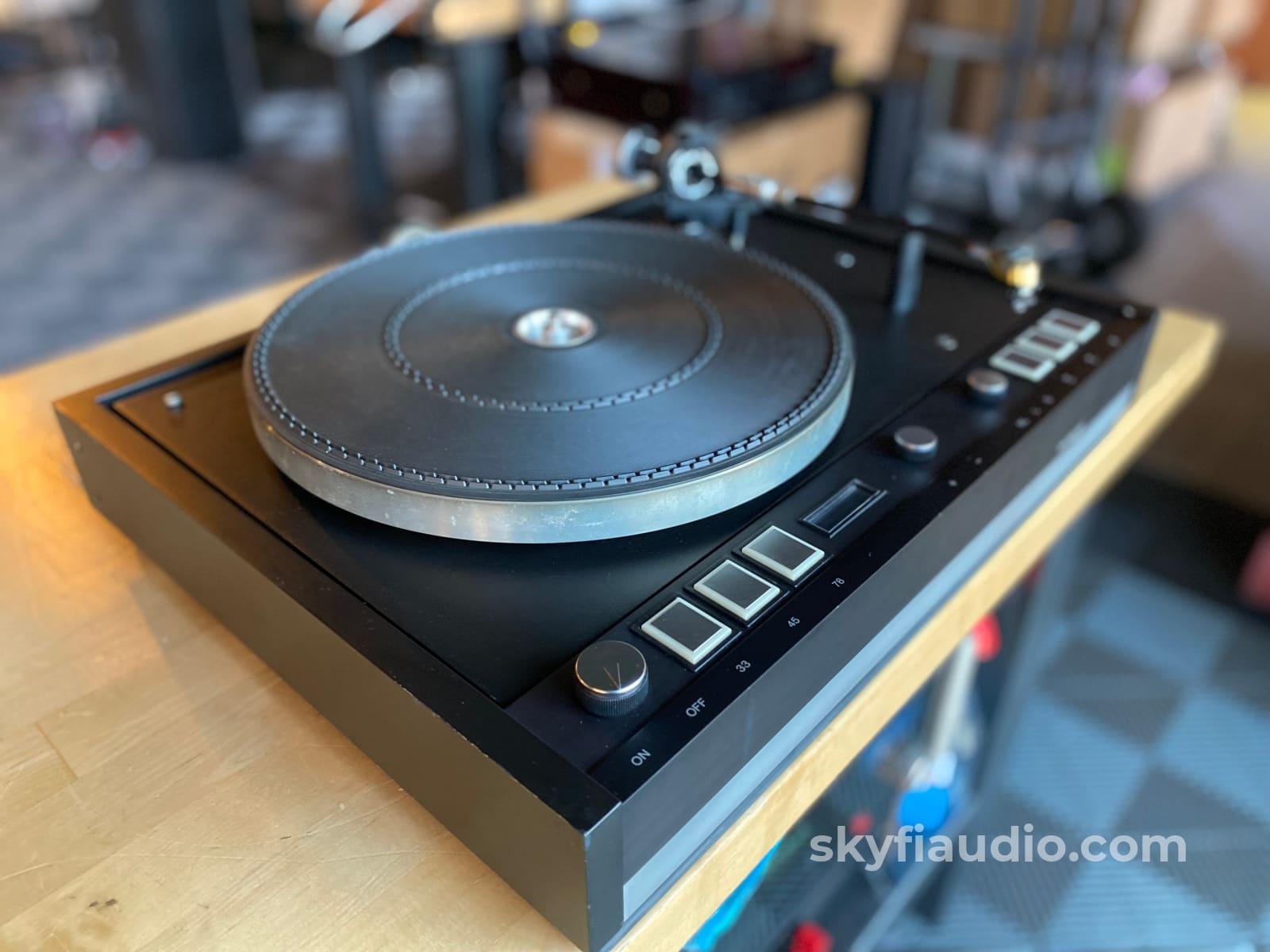 Thorens Td126 Mkii Vintage Turntable With Shure Ultra 500 Cartridge