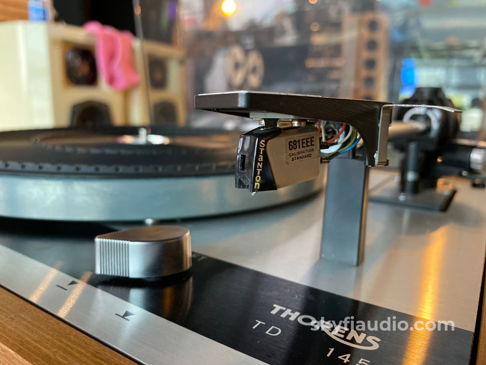 Thorens Td-145 Vintage Turntable W/Stanton Cartridge