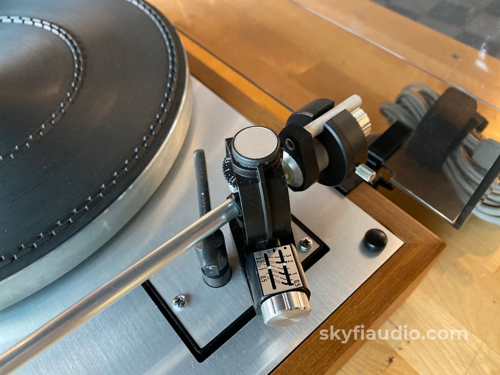 Thorens Td-145 Vintage Turntable W/Stanton Cartridge