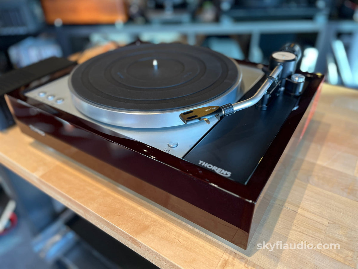 Thorens TD 1601 Turntable W/ New Hana ML Cartridge - Open Box - Turntable