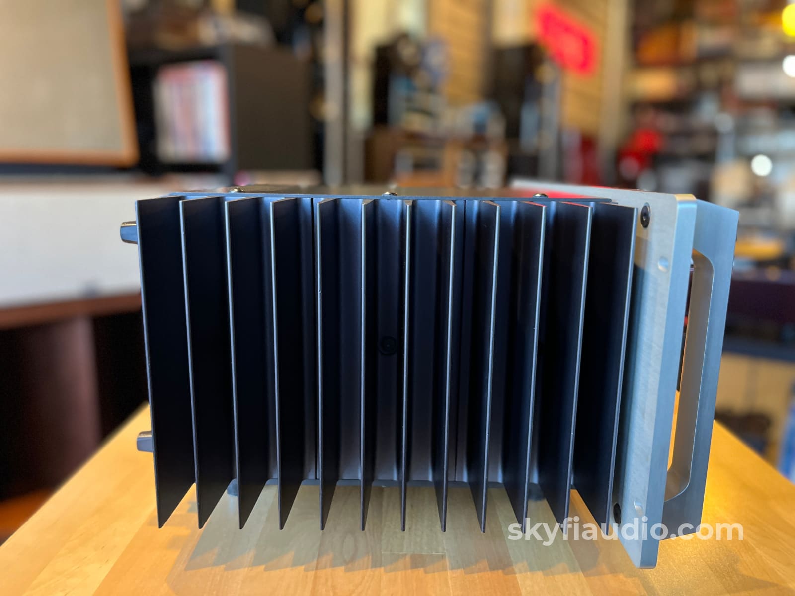 Threshold S/300 Series 1 Amplifier - 150W Nelson Pass Designed Amplifier