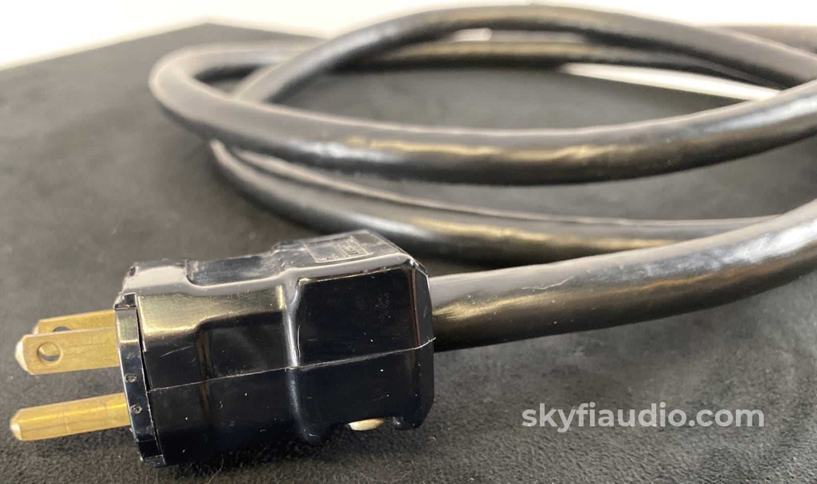 Tiffany Electronics Tpc-60 Power Cable - 2M Cables
