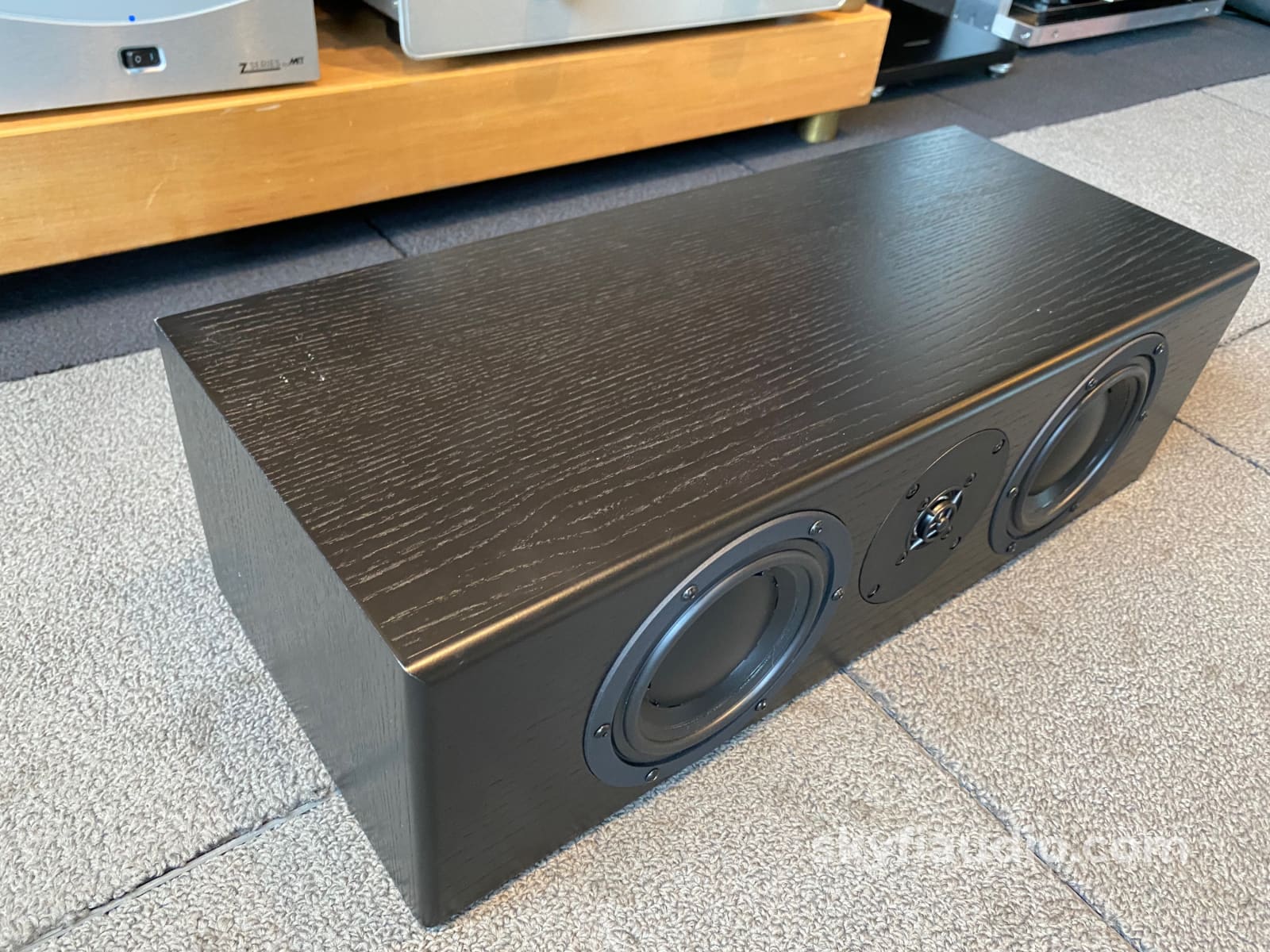 Totem Model 1, Center Signature Speaker