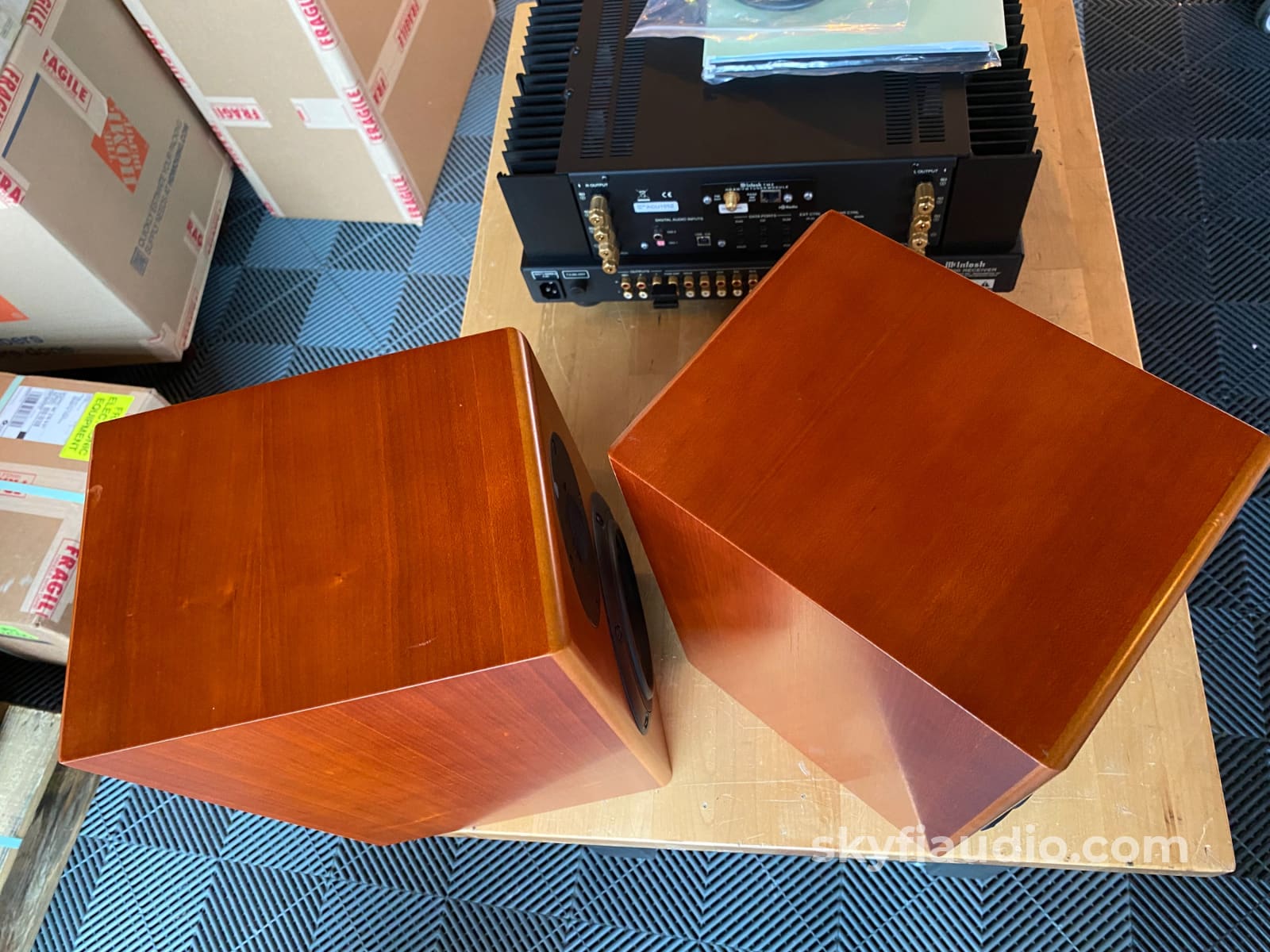 Totem Rainmaker Bookshelf Speakers