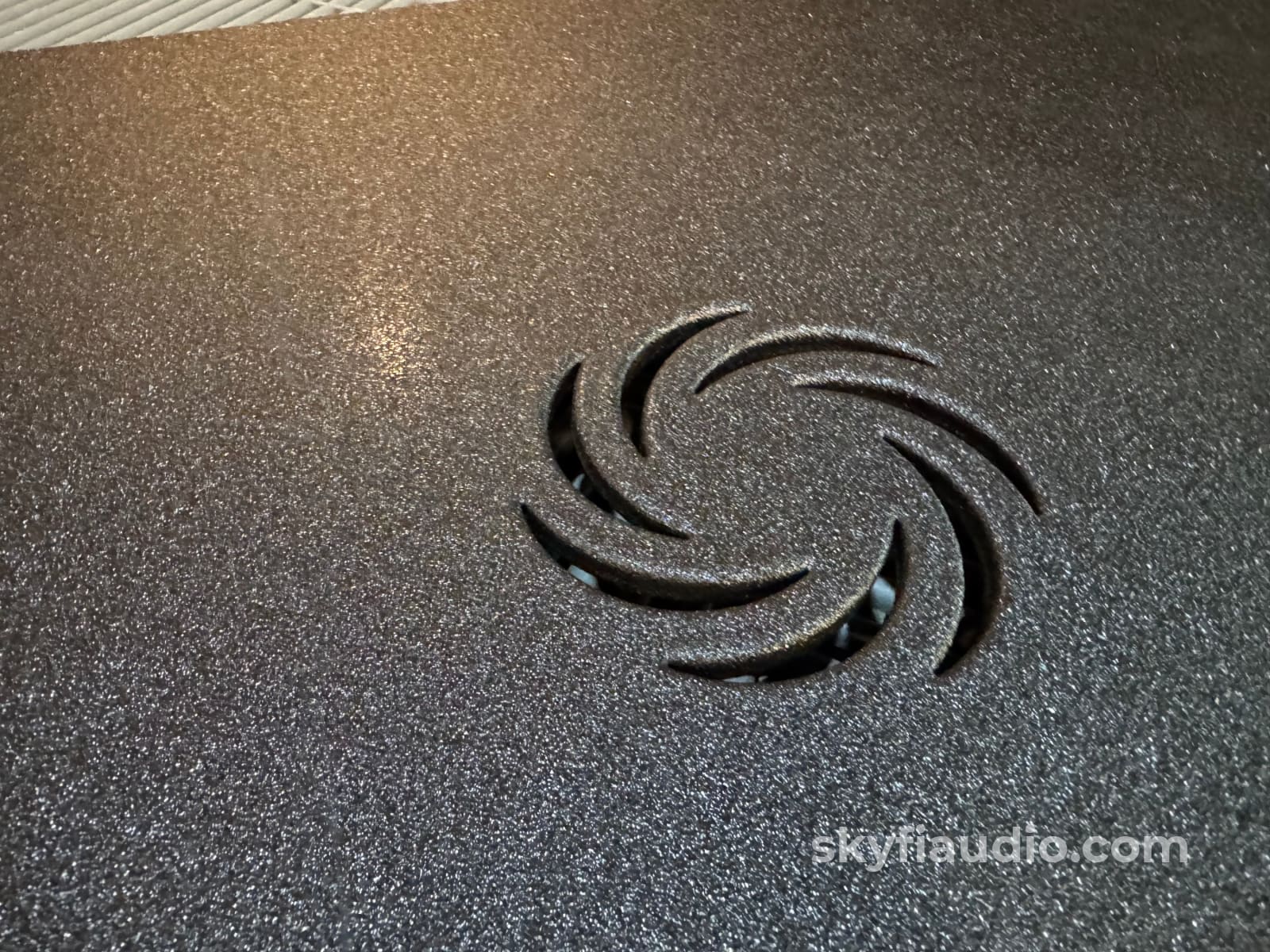 Townshend Audio Seismic Isolation Podium - Single Unit - ’Blue’ Load Rating Furniture