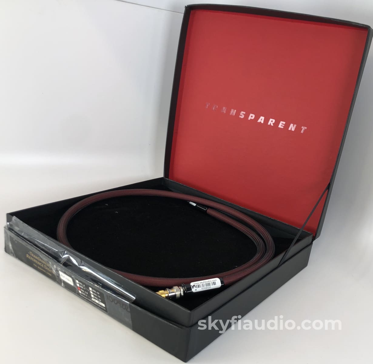 Transparent Reference Series 75-Ohm Digital Link Cable In Box - 5Ft Cables