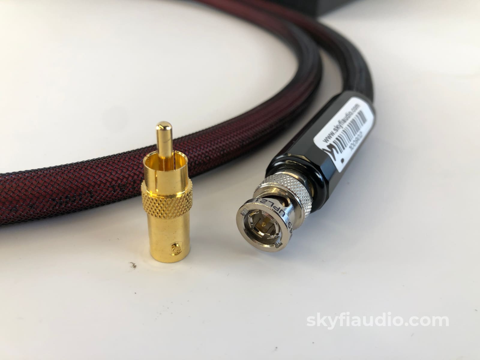 Transparent Reference Series 75-Ohm Digital Link Cable In Box - 5Ft Cables