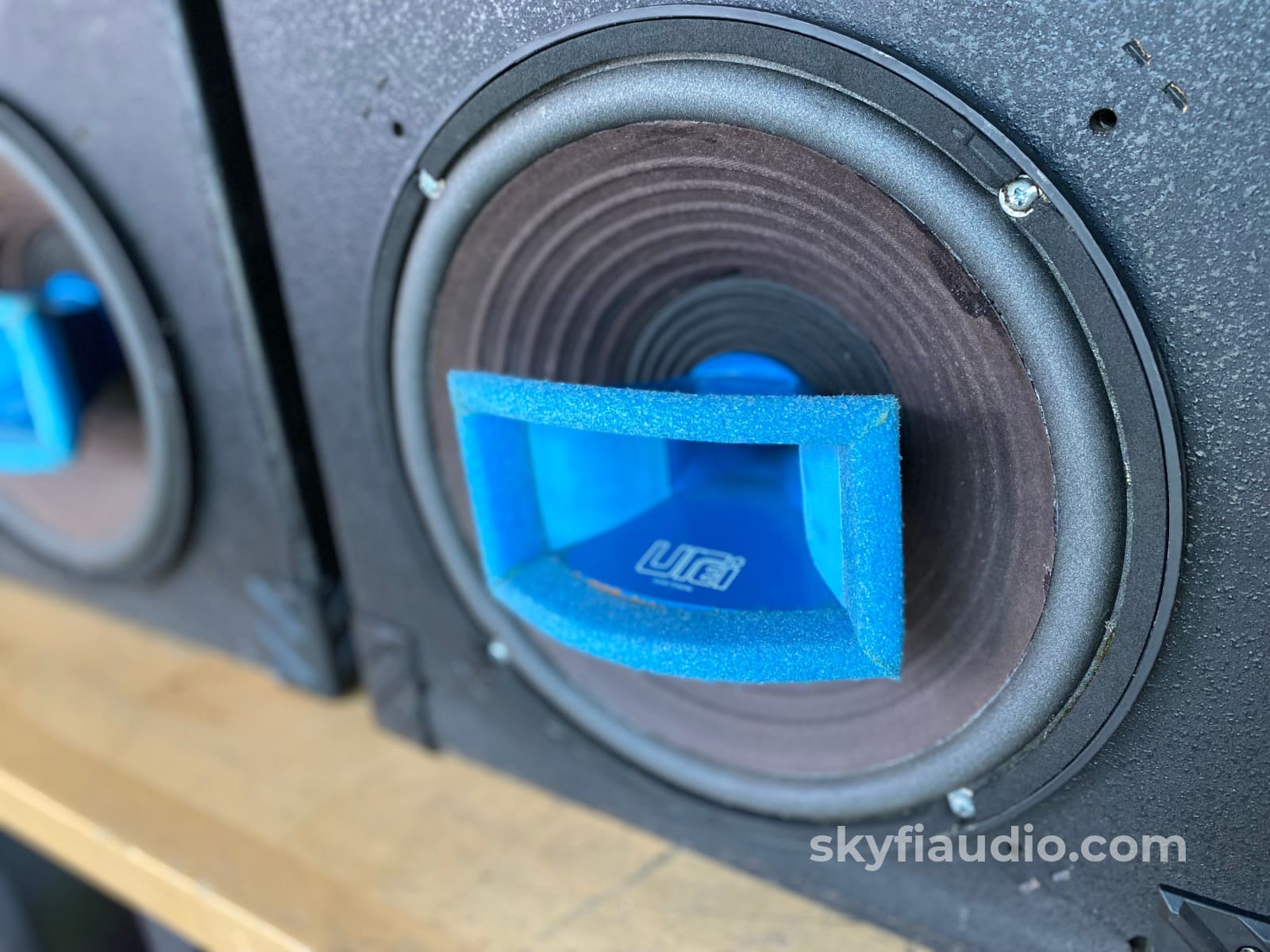 UREI 809 Time Aligned Coaxial Studio Monitor Speakers - SkyFi Customiz