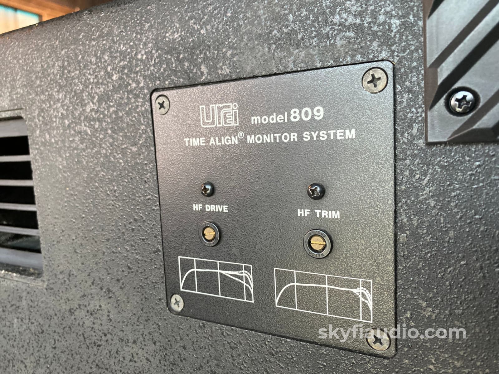 UREI 809 Time Aligned Coaxial Studio Monitor Speakers - SkyFi Customiz