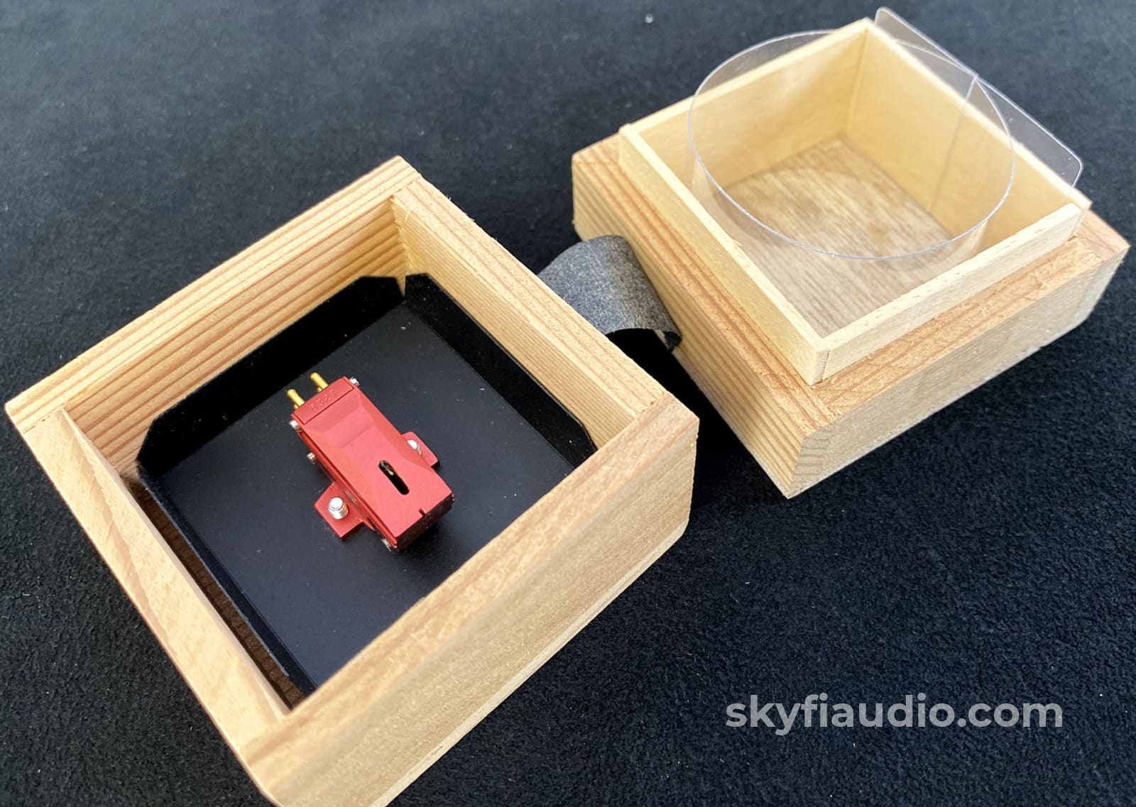 Van Den Hul Two Mc (Moving-Coil) Phono Cartridge