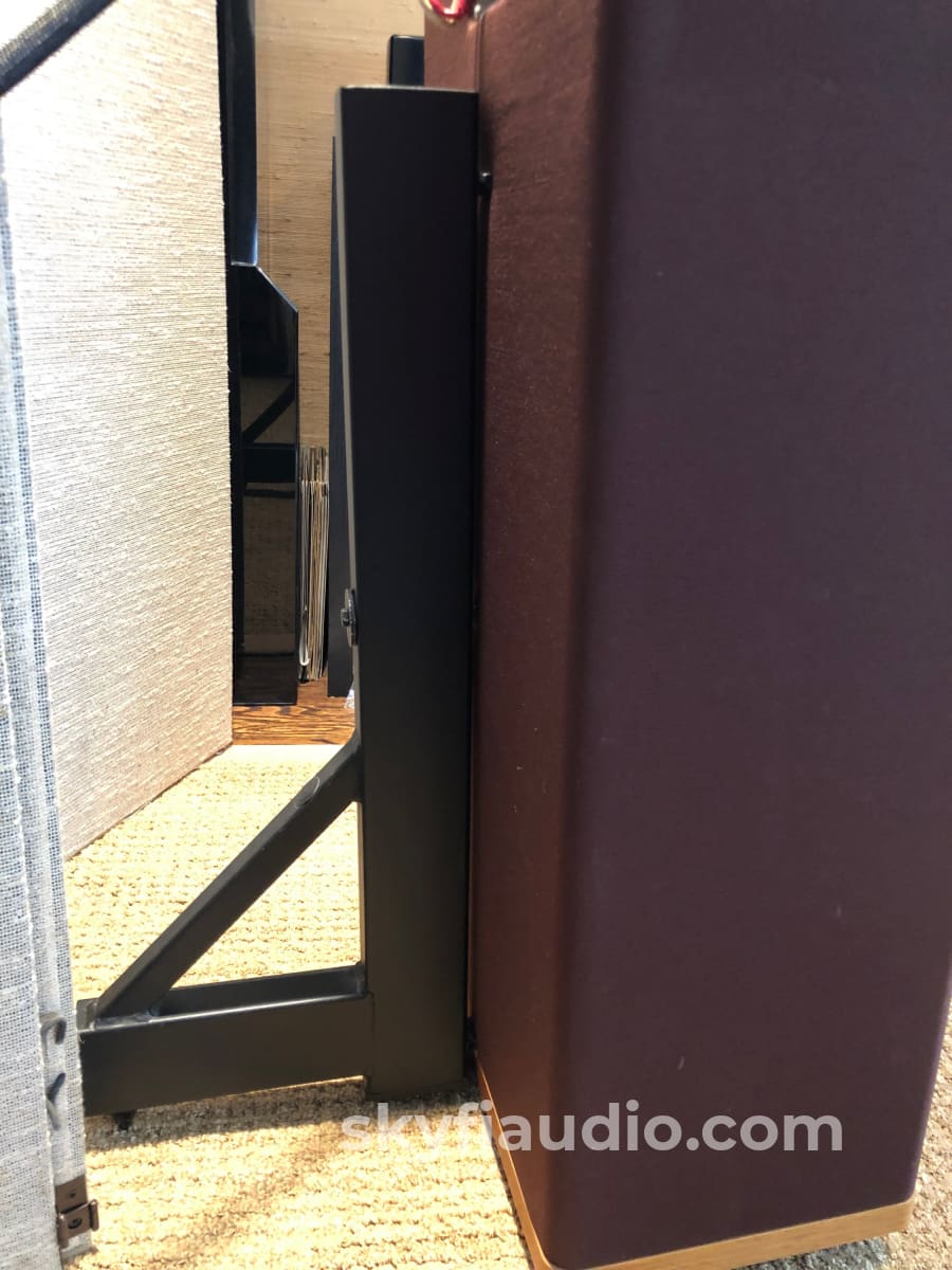 Vandersteen Model 3A Full Range Speakers With Sound Anchor Stands