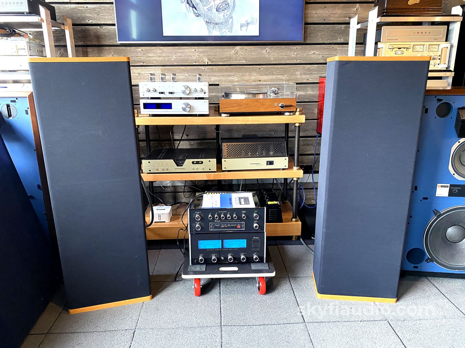 Vandersteen Model 3A Signature Speakers