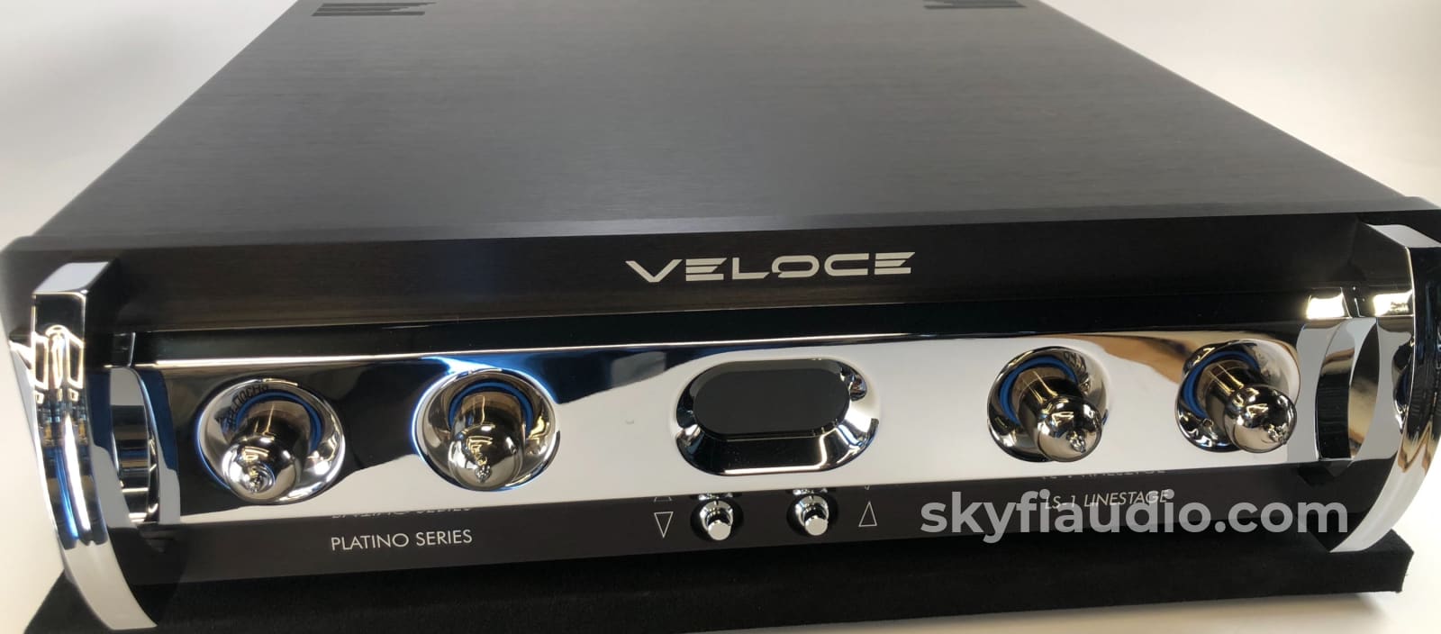 Veloce Audio - Lithio Series Ls-1 Line Stage Tube Preamplifier With Smartsupply Battery Power