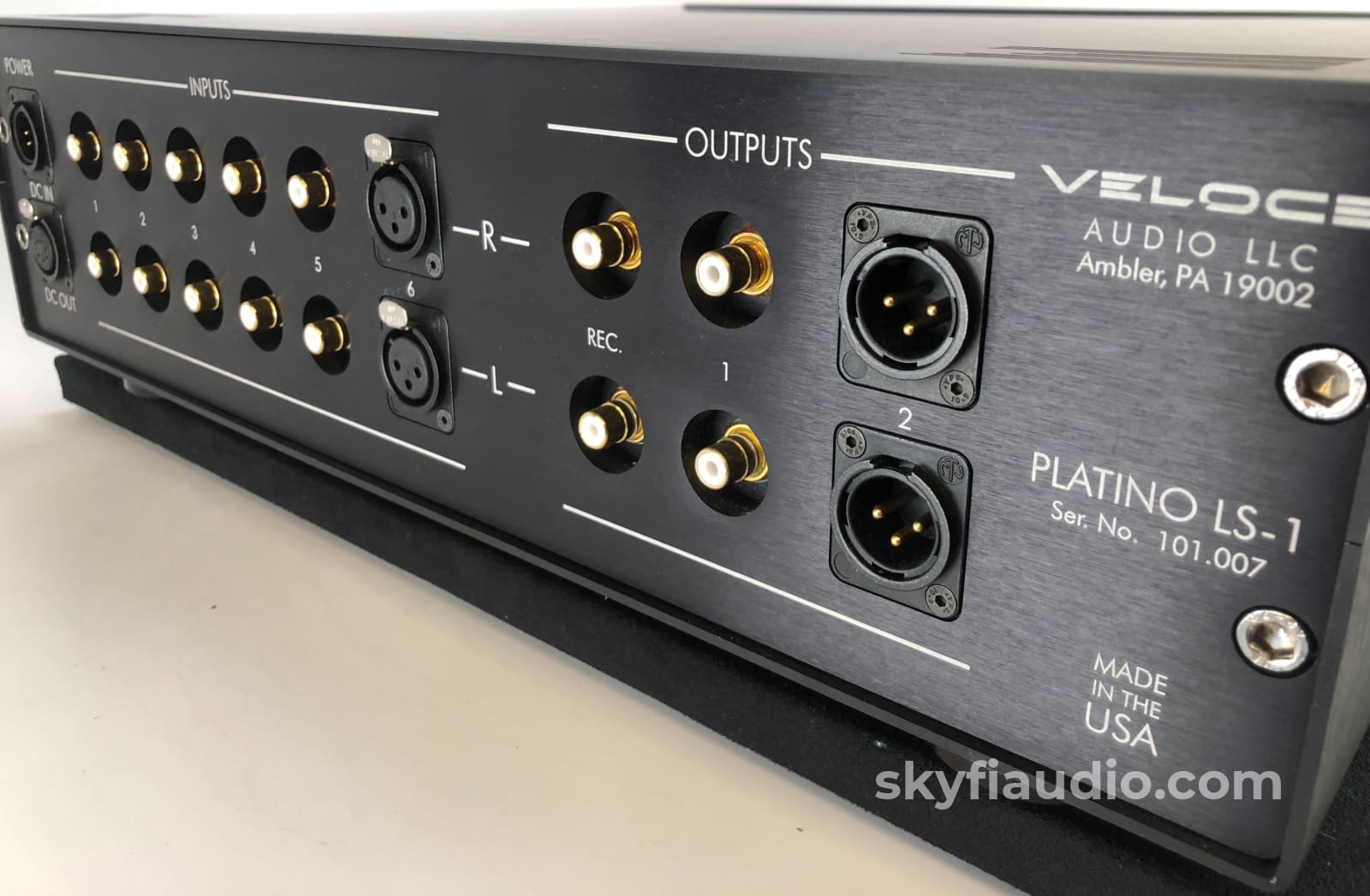 Veloce Audio - Lithio Series Ls-1 Line Stage Tube Preamplifier With Smartsupply Battery Power