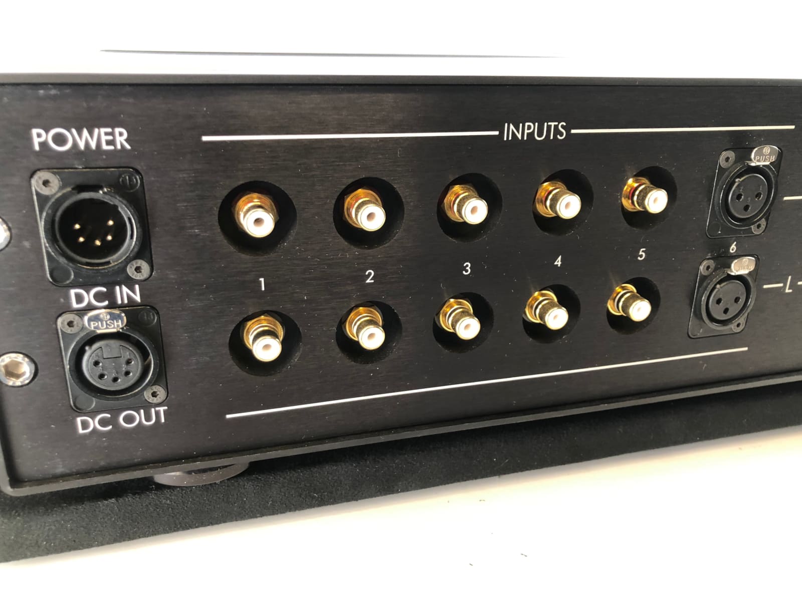 Veloce Audio - Lithio Series Ls-1 Line Stage Tube Preamplifier With Smartsupply Battery Power
