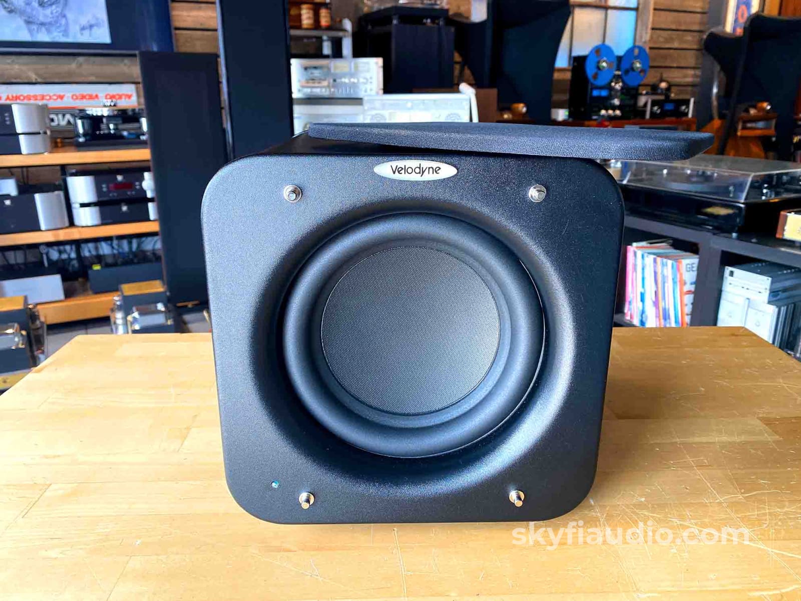 Velodyne Minivee - Compact Powered Subwoofer With 1000W Amp! Speakers