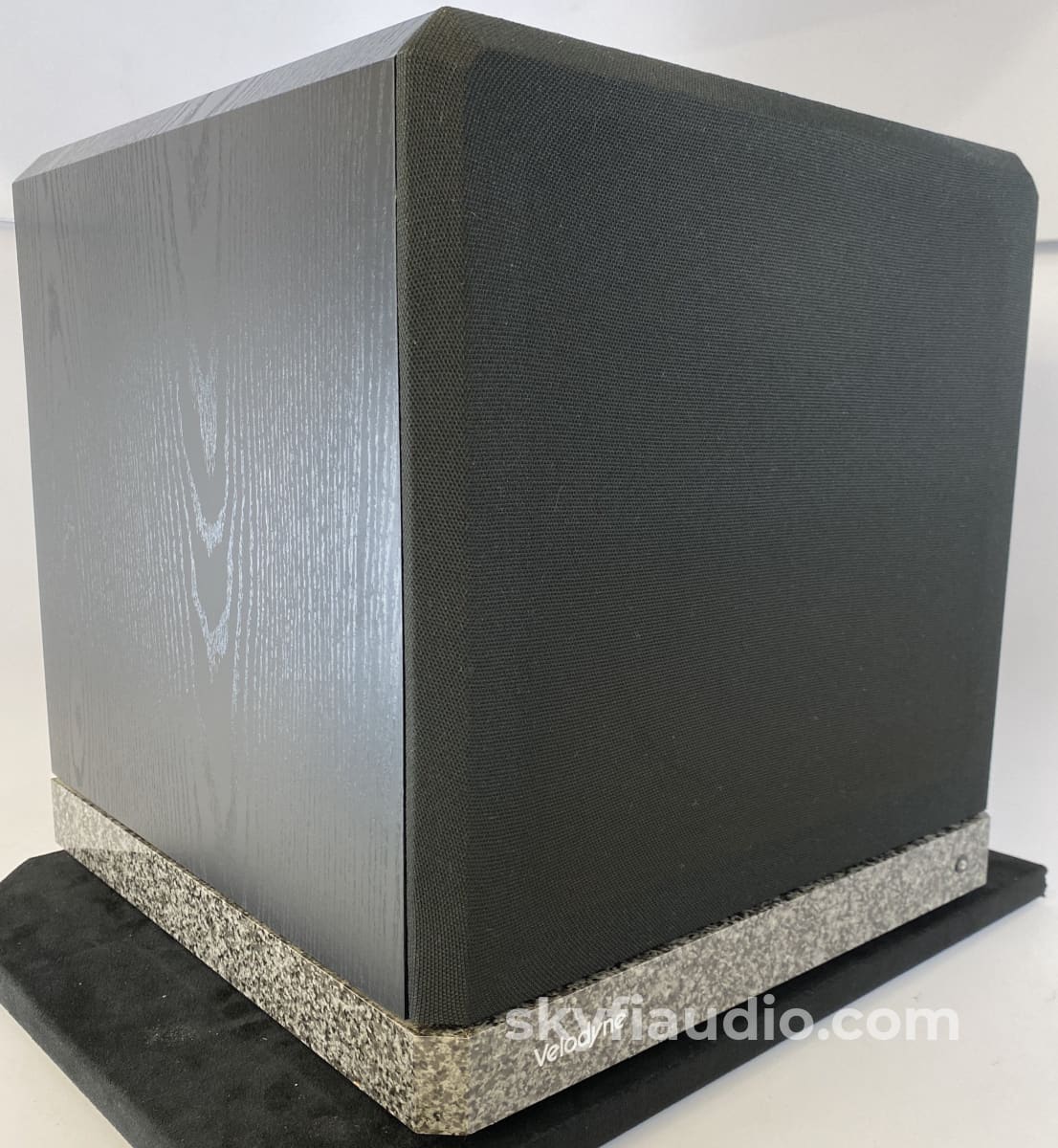 Velodyne Servo F-1000 - 10 Subwoofer Speakers