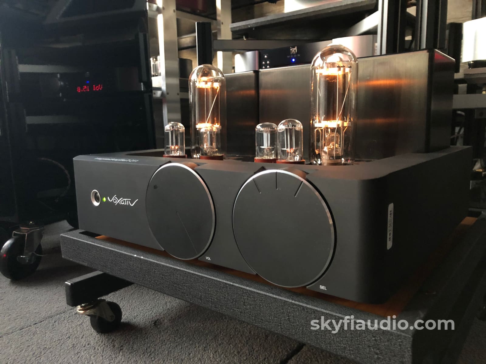 Voxativ T-211 Integrated With Rca Vintage Tubes Amplifier