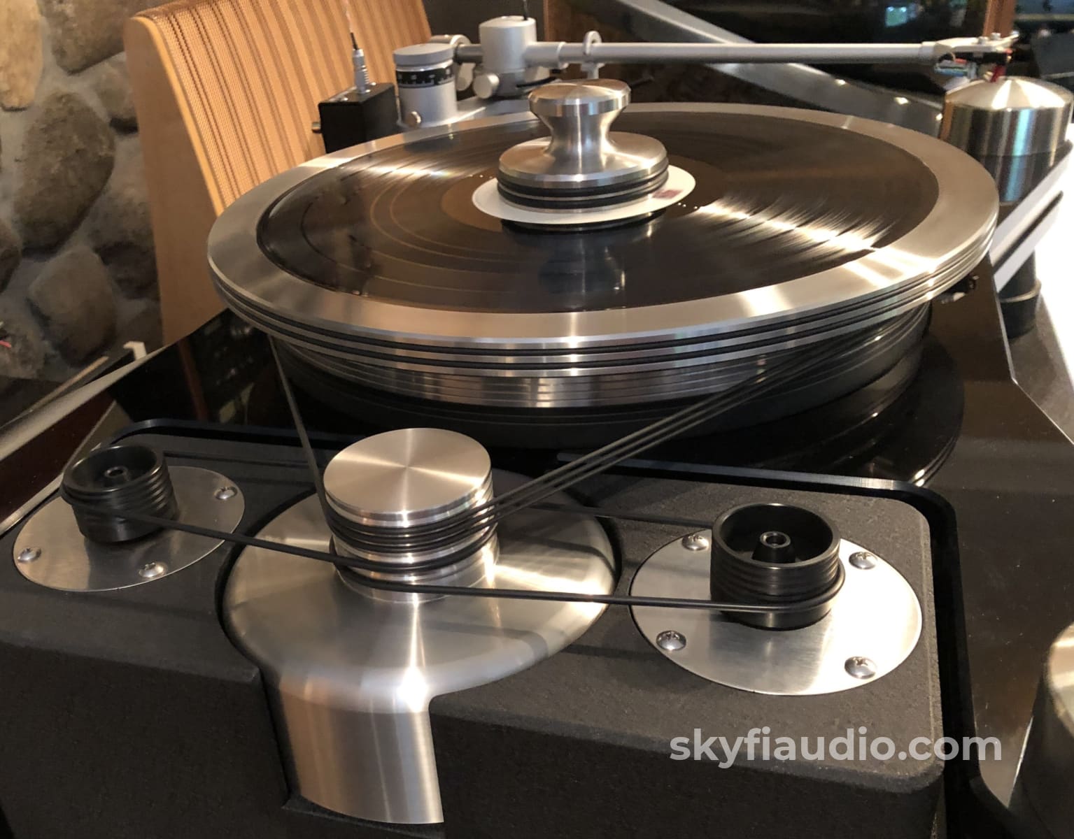 Vpi Hr-X Turntable With 12 Tonearm - Award Winning Like New