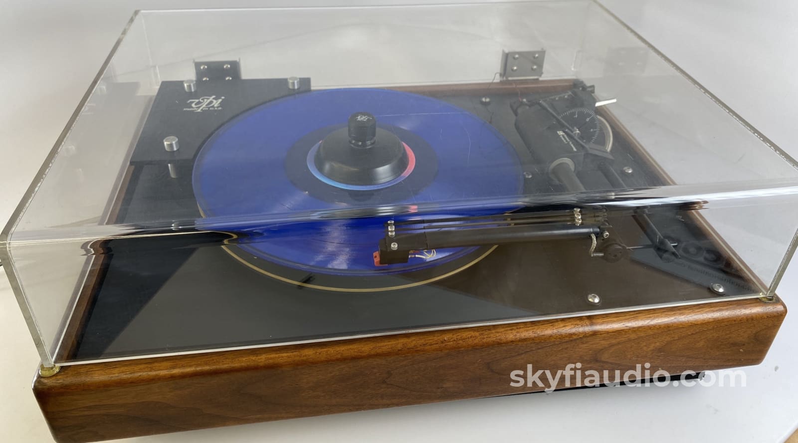 Vpi Hw-19 Turntable With Tangential Tonearm And Pump - In Dark Mahogany With New Sumiko Cartridge