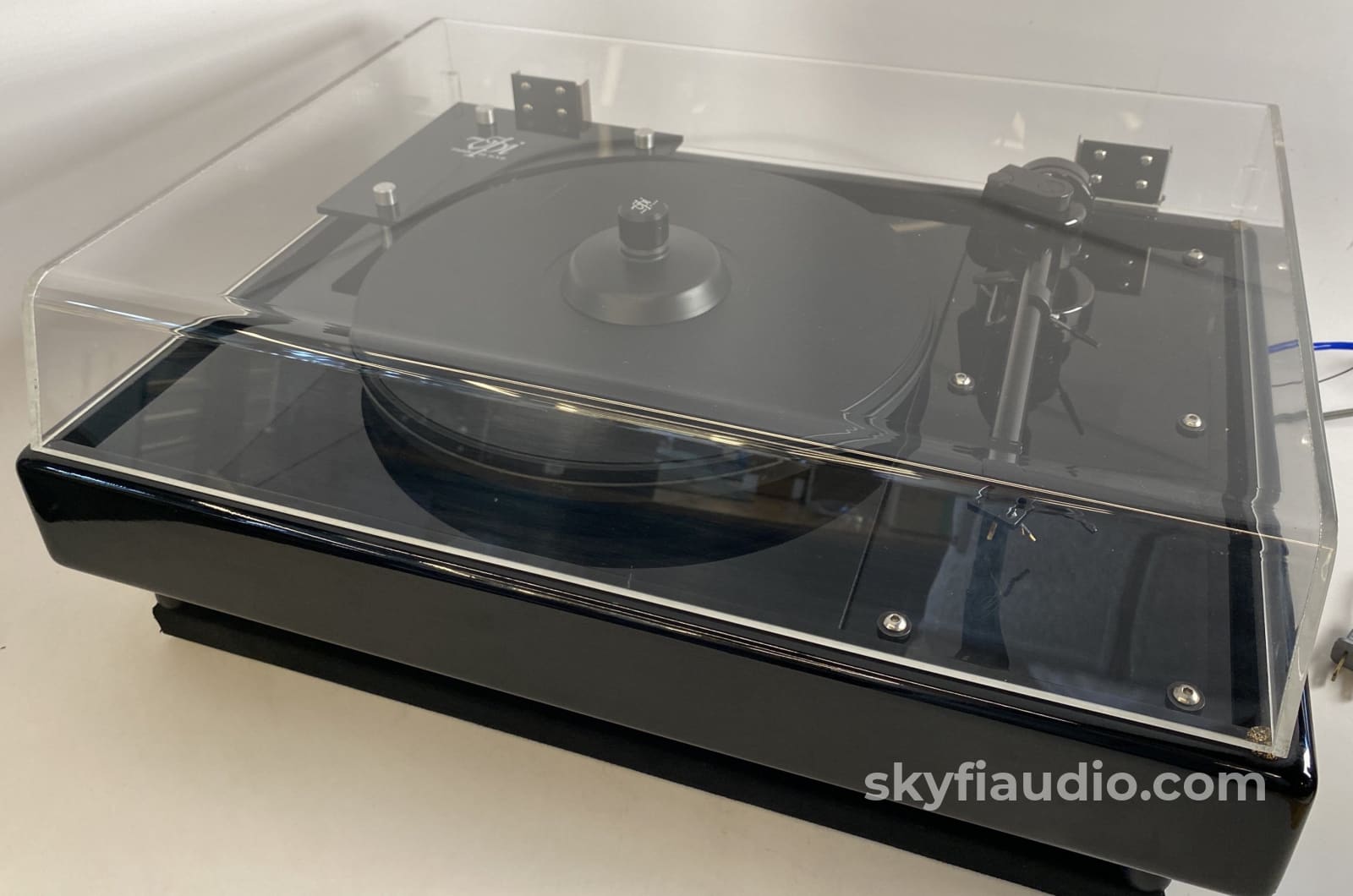 VPI HW-19 Vintage Turntable w/Zeta Tonearm and NEW Sumiko Cartridge