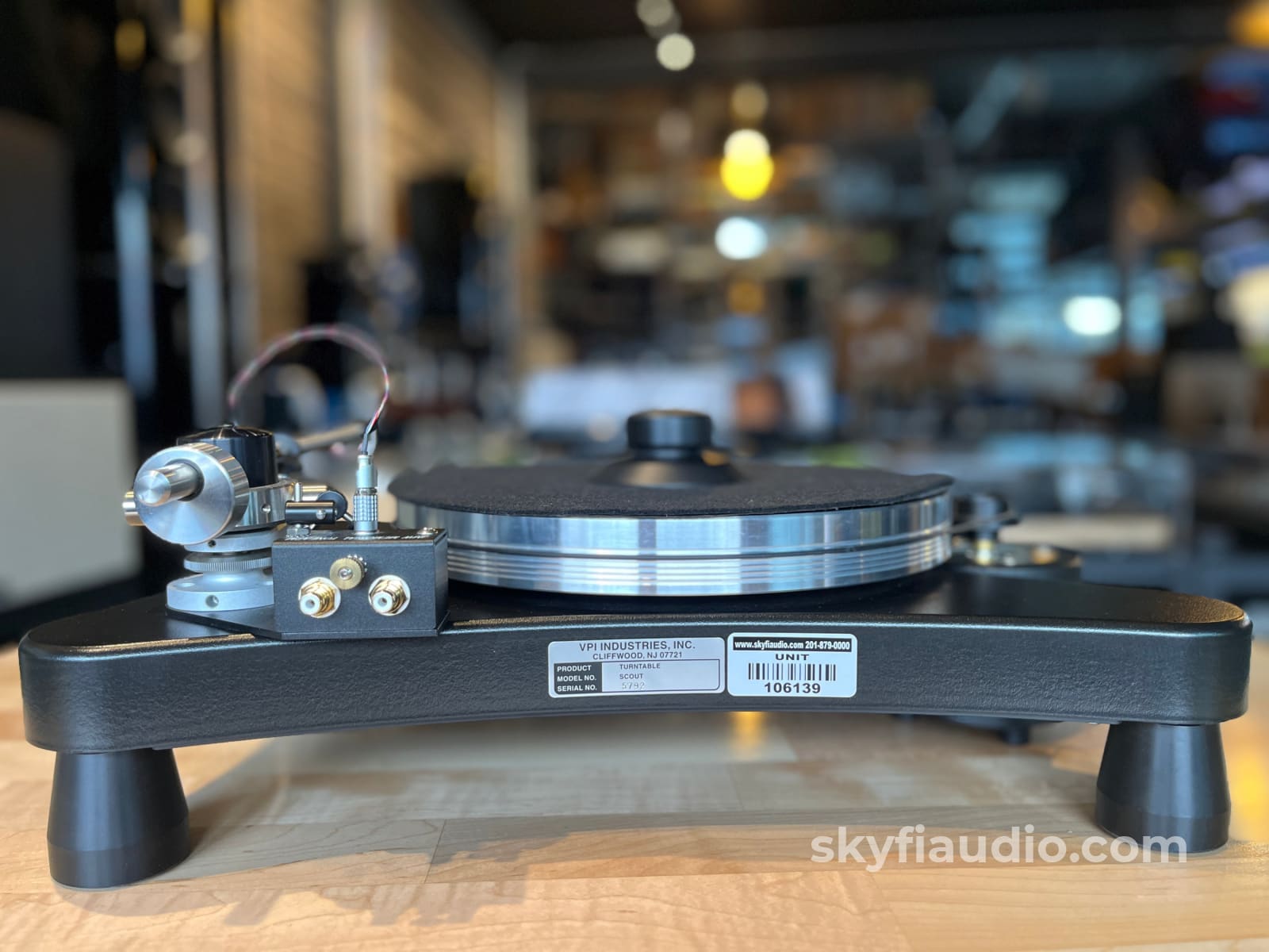 VPi Scout Turntable - w/ Hana EH MC Cartridge Turntable