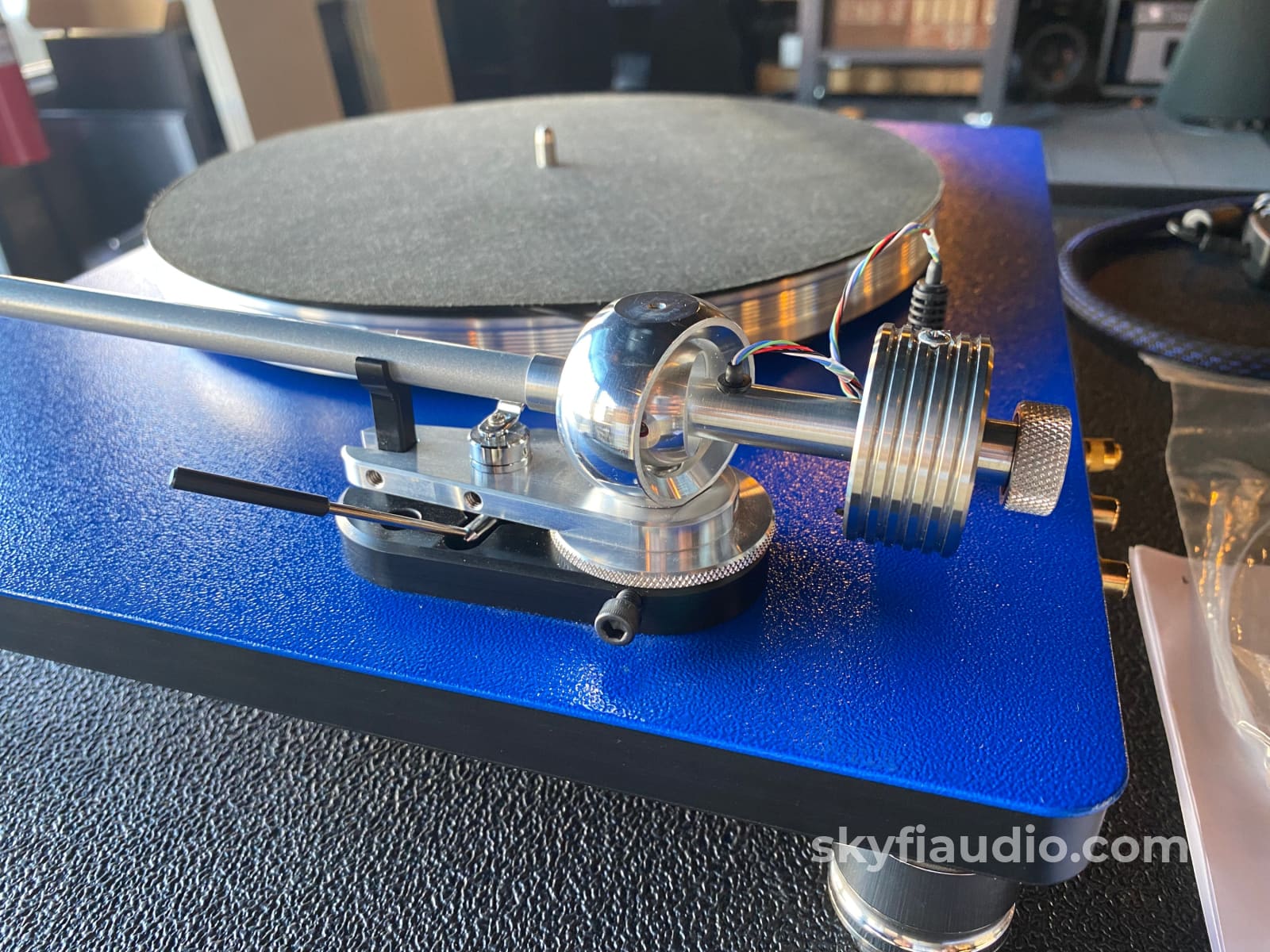 Vpi Traveler Turntable W/Many Upgrades And New Sumiko Blue Point No. 3