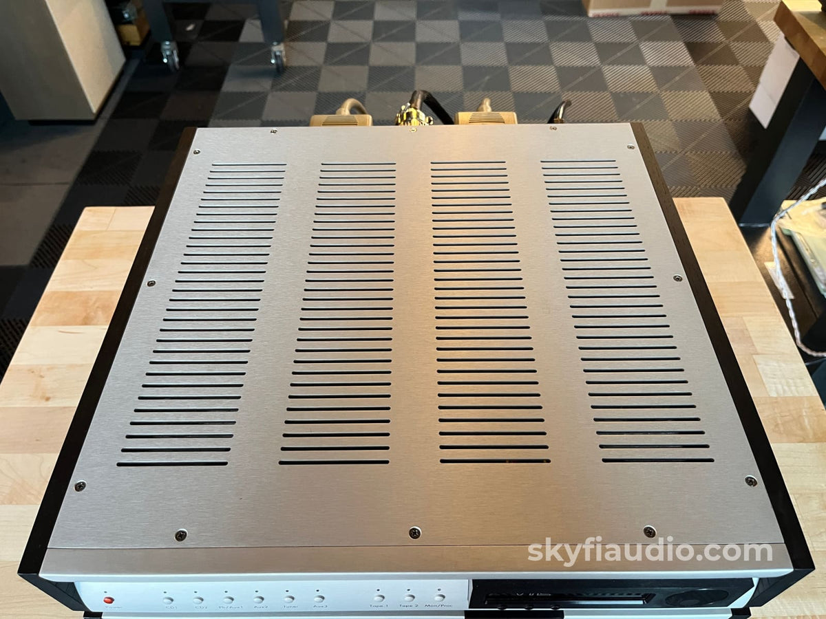 VTL TL7.5 Two Piece Tube/FET Reference Preamplifier - w/ Custom Black Ash Side Panels Preamplifier