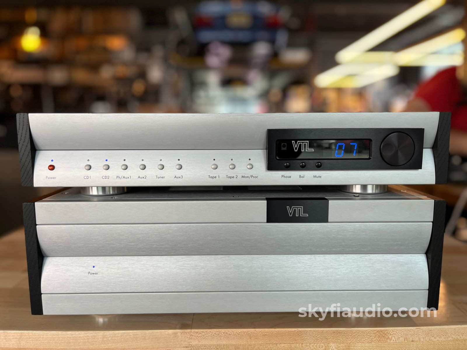 VTL TL7.5 Two Piece Tube/FET Reference Preamplifier - w/ Custom Black Ash Side Panels Preamplifier