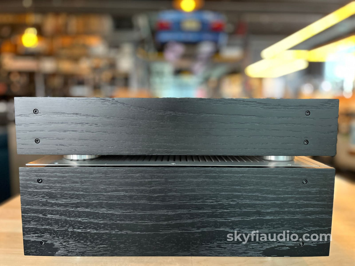 VTL TL7.5 Two Piece Tube/FET Reference Preamplifier - w/ Custom Black Ash Side Panels Preamplifier