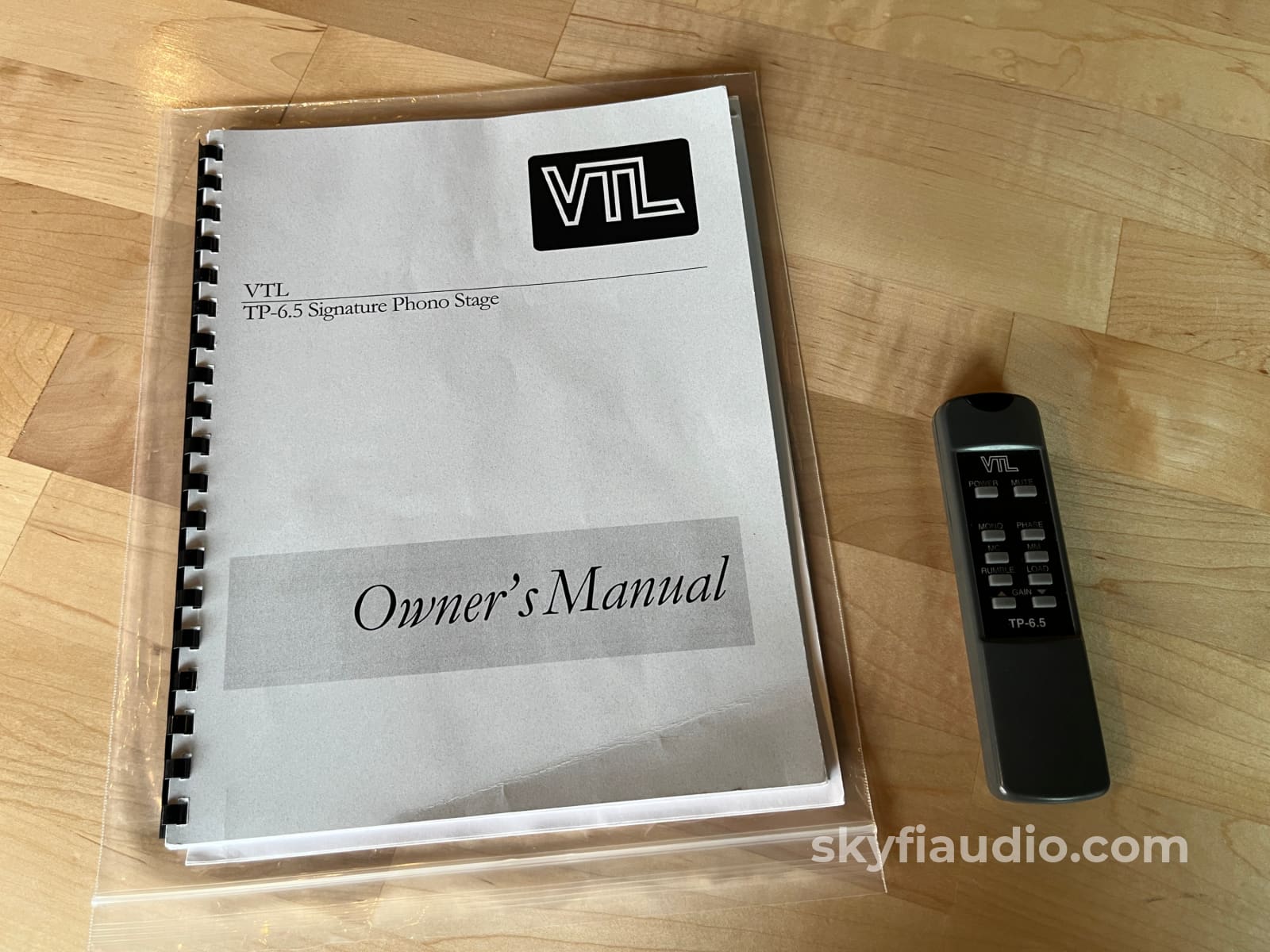 VLT TP6.5 Hybrid Phono Preamplifier Preamplifier