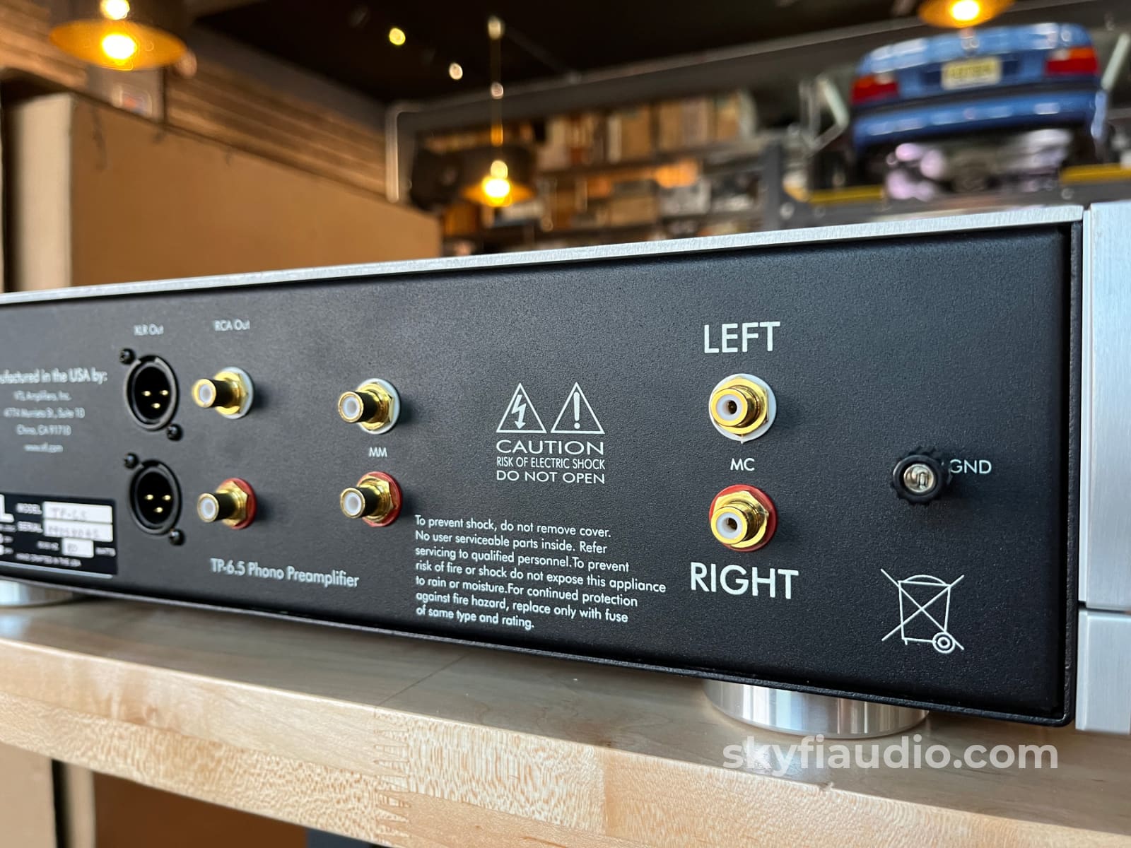 VLT TP6.5 Hybrid Phono Preamplifier Preamplifier