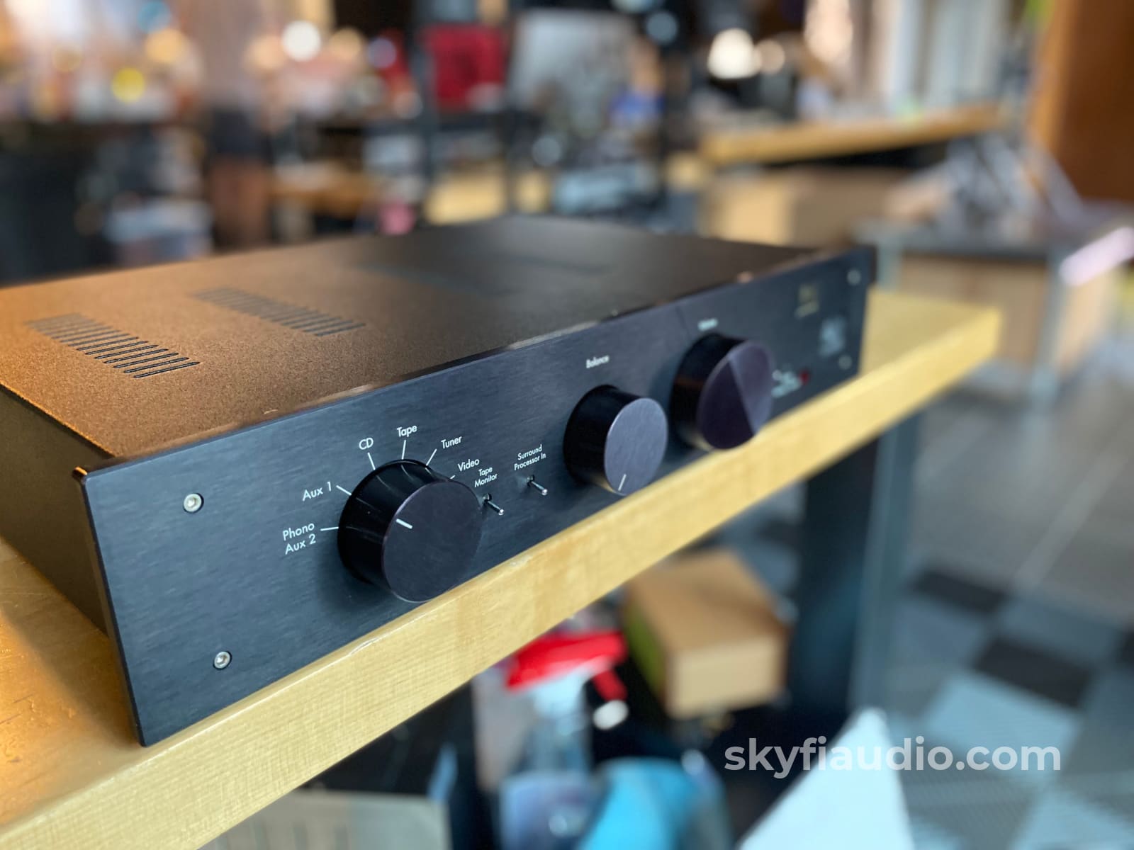 Vtl (Vacuum Tube Logic) Tl2.5 Line Level Preamp W/Remote Preamplifier