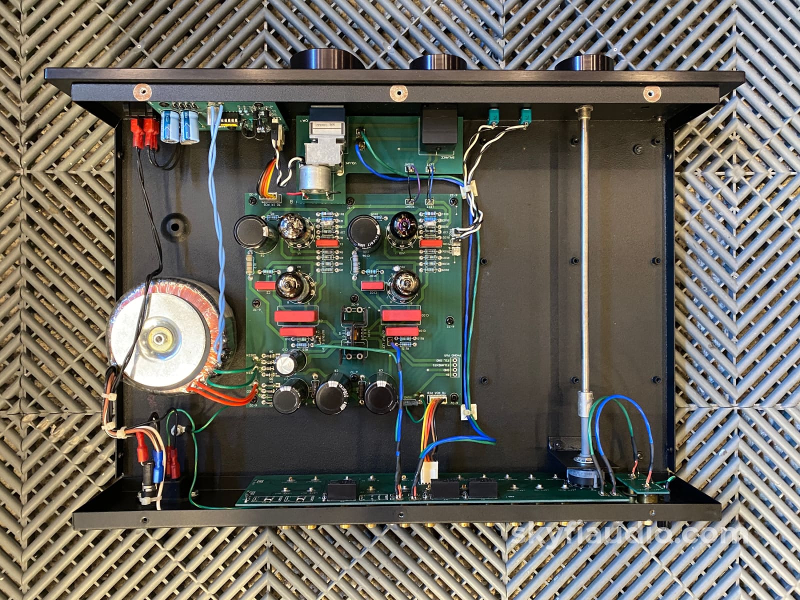 VTL (Vacuum Tube Logic) TL2.5 Line Level Tube Preamp w/Remote