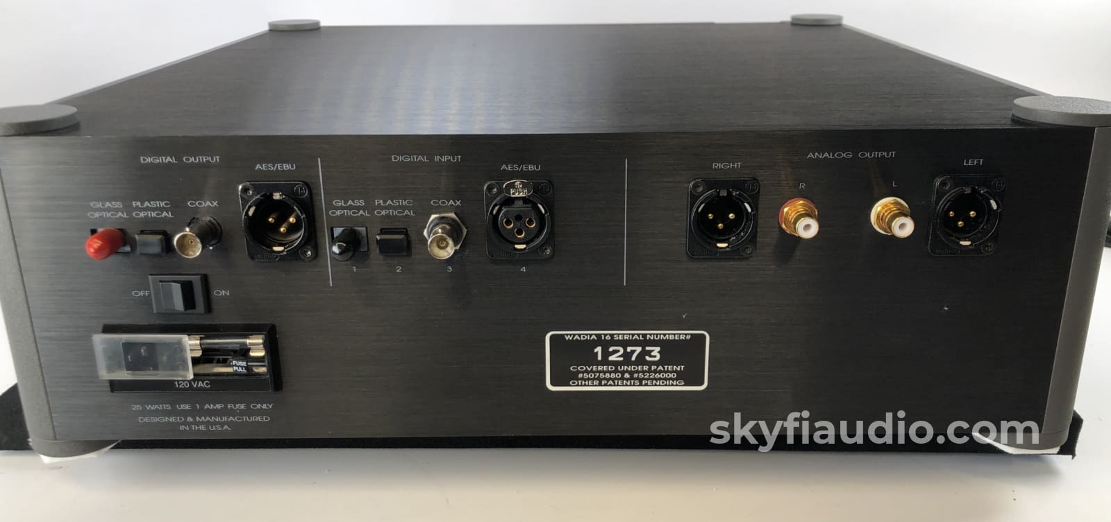 Wadia 16 Cd Player And Digital Preamp - Just Serviced +