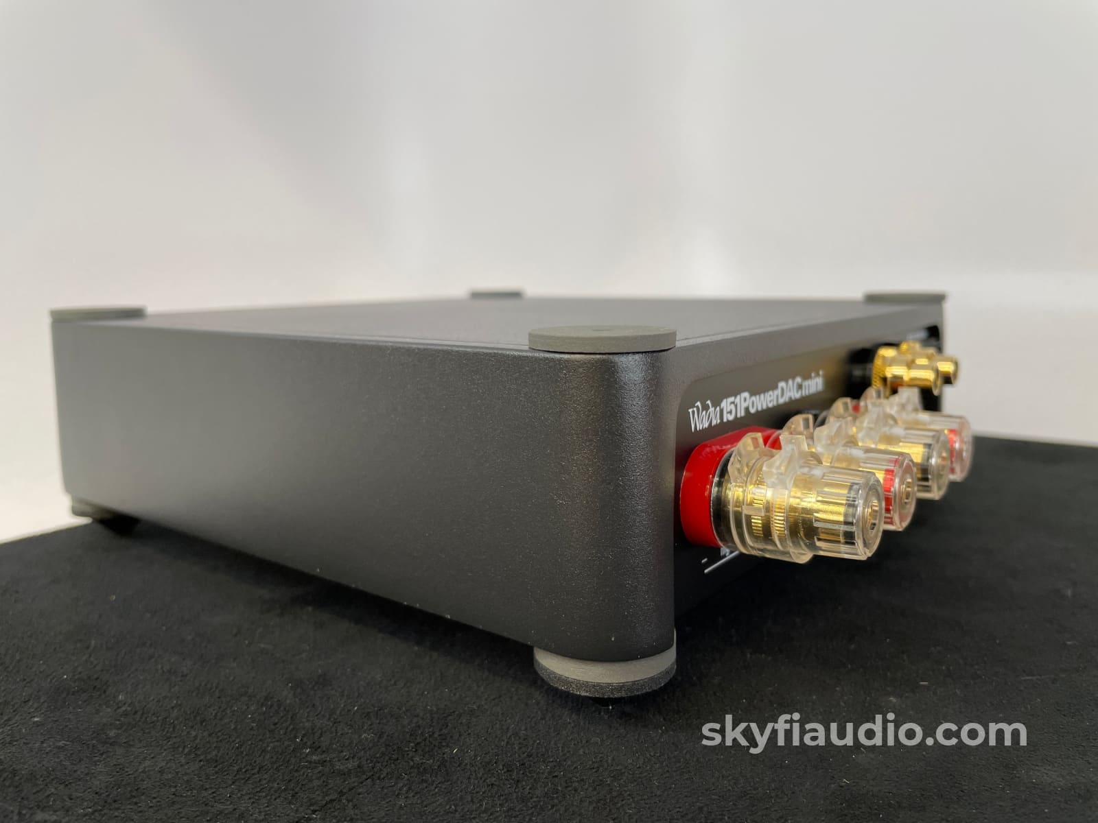 Wadia Digital 151 Powerdac Mini Integrated Amplifier - New In Box Cd +