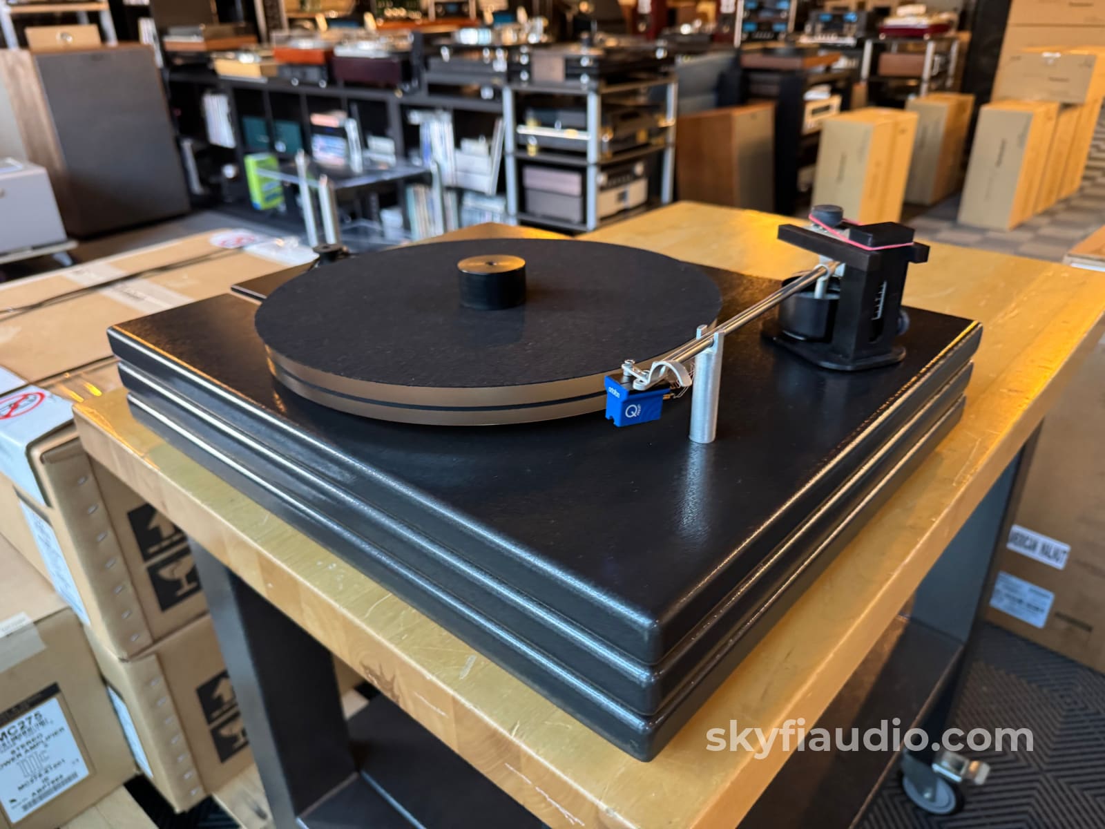 Well Tempered Classic Turntable W/ Ortofon Quintet Blue Mc Cartridge