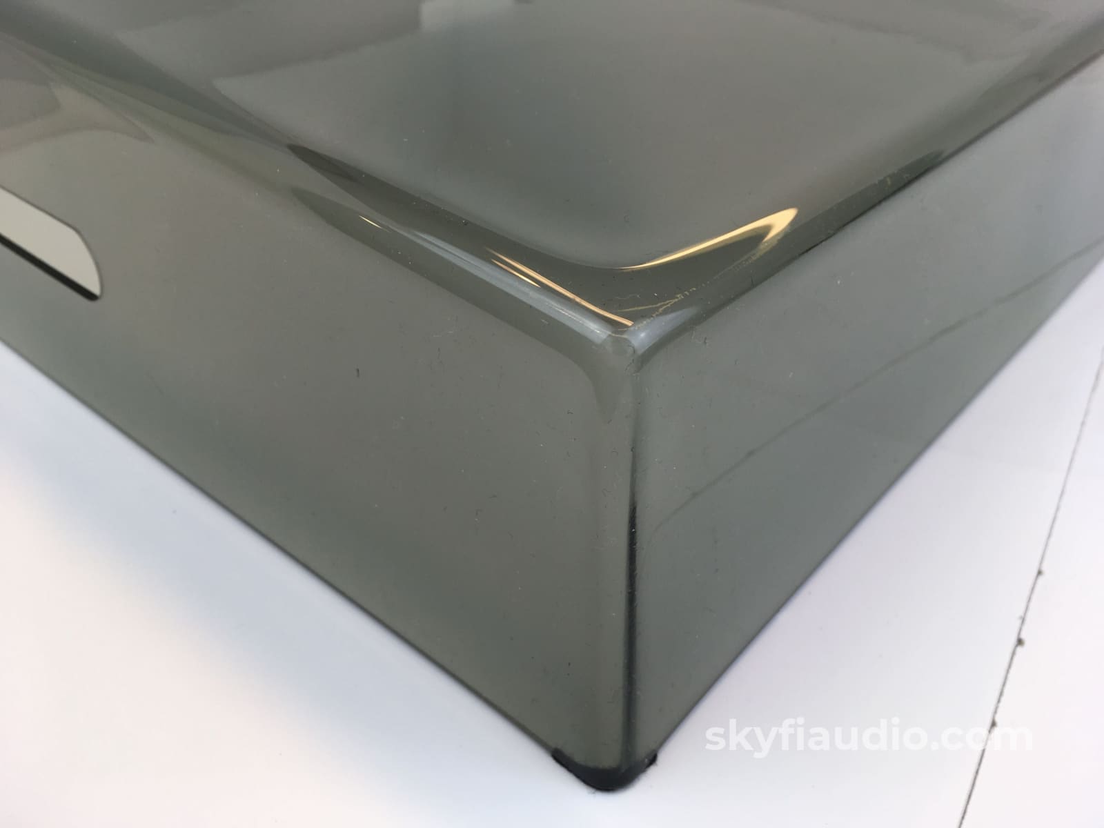 Well Tempered Labs Classic Turntable - Dust Cover Accessory