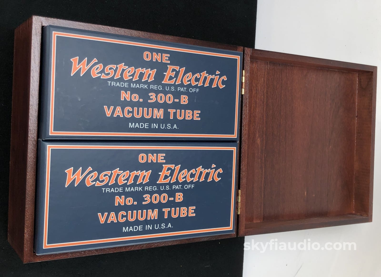 Western Electric No. 300-B Re-Issue Nos Tubes - New Matched Pair (Set 2 Of 3) Accessory