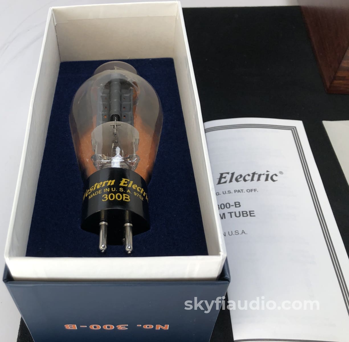 Western Electric No. 300-B Re-Issue NOS Tubes - NEW Matched Pair (Set